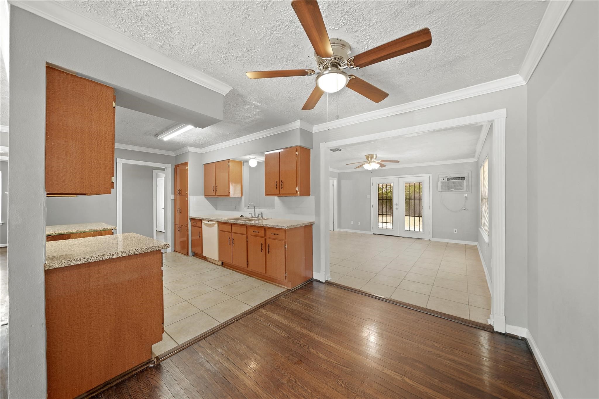 2835 Dragonwick Drive, Houston, TX 77045