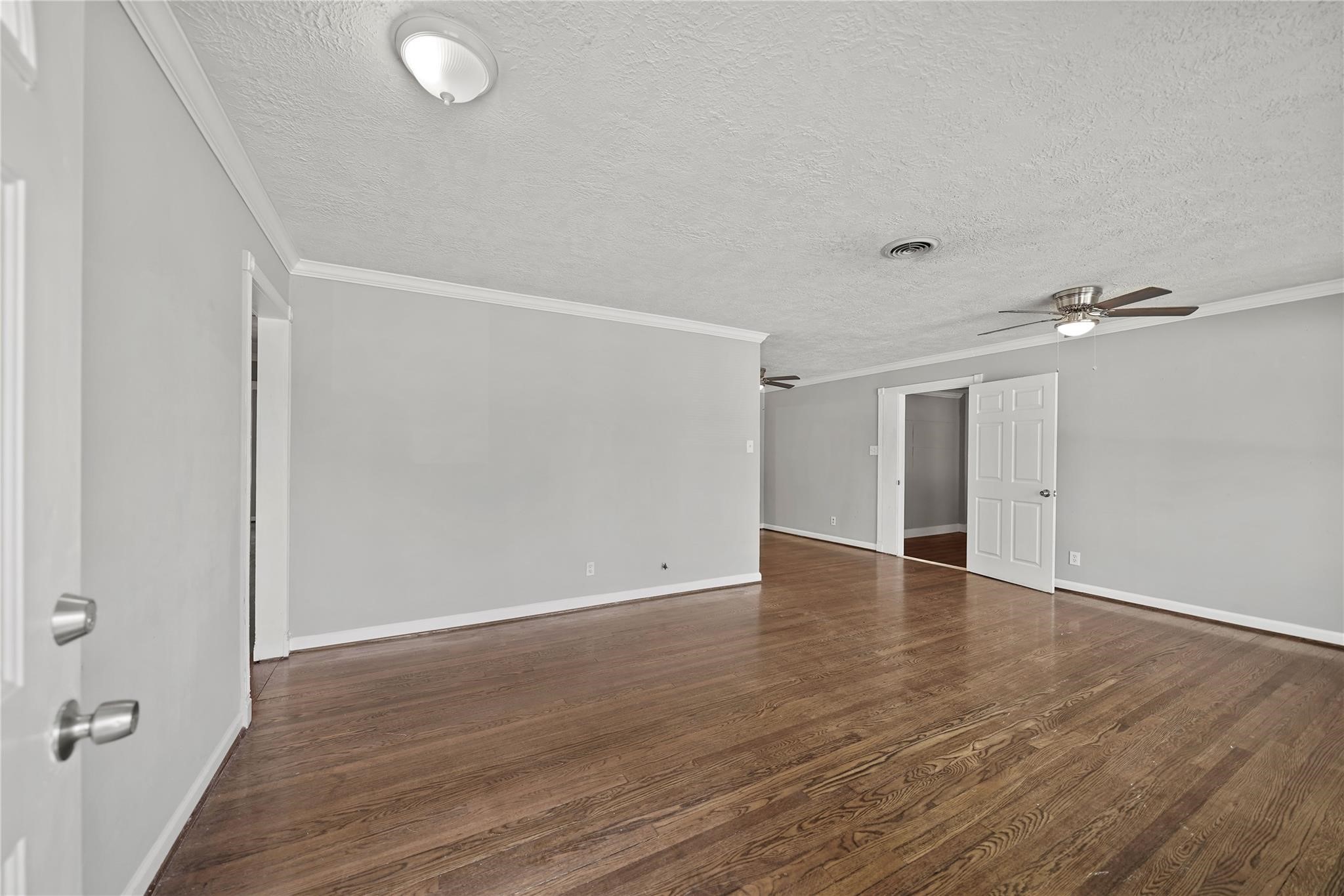 2835 Dragonwick Drive, Houston, TX 77045