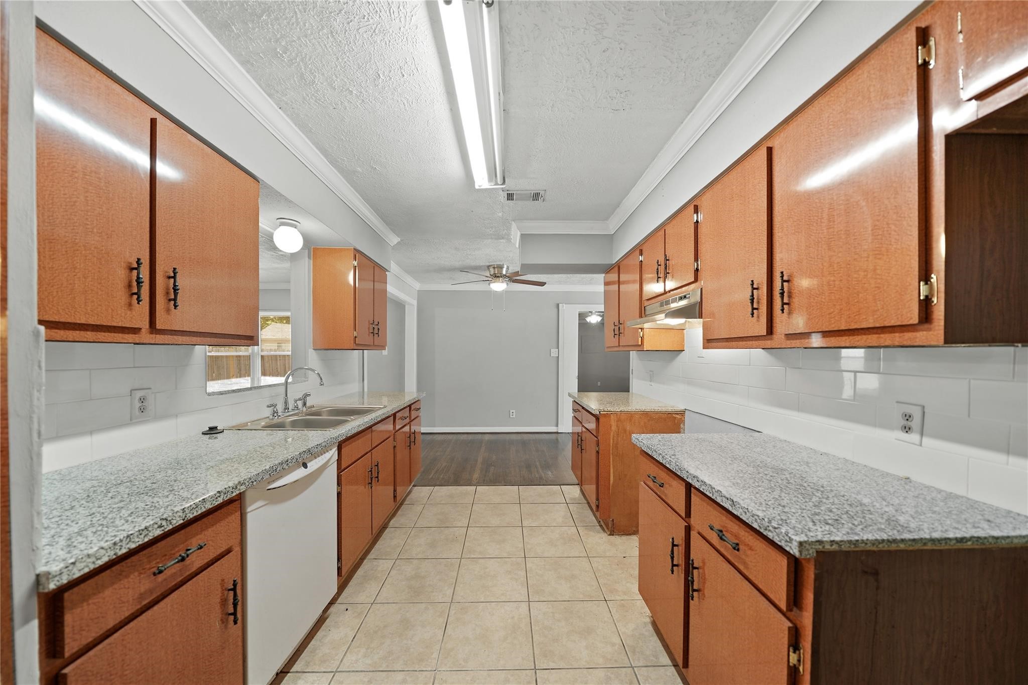 2835 Dragonwick Drive, Houston, TX 77045