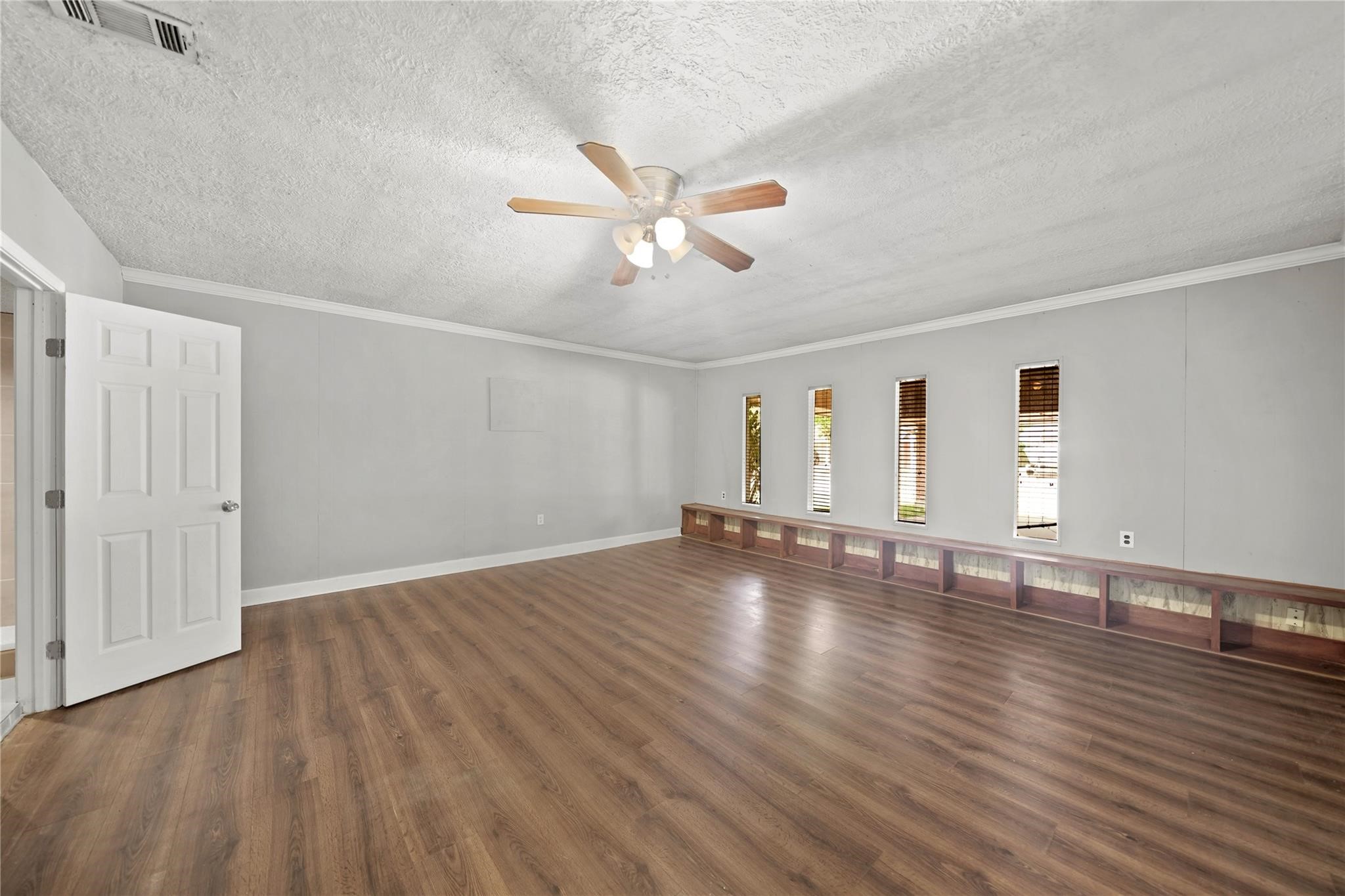 2835 Dragonwick Drive, Houston, TX 77045