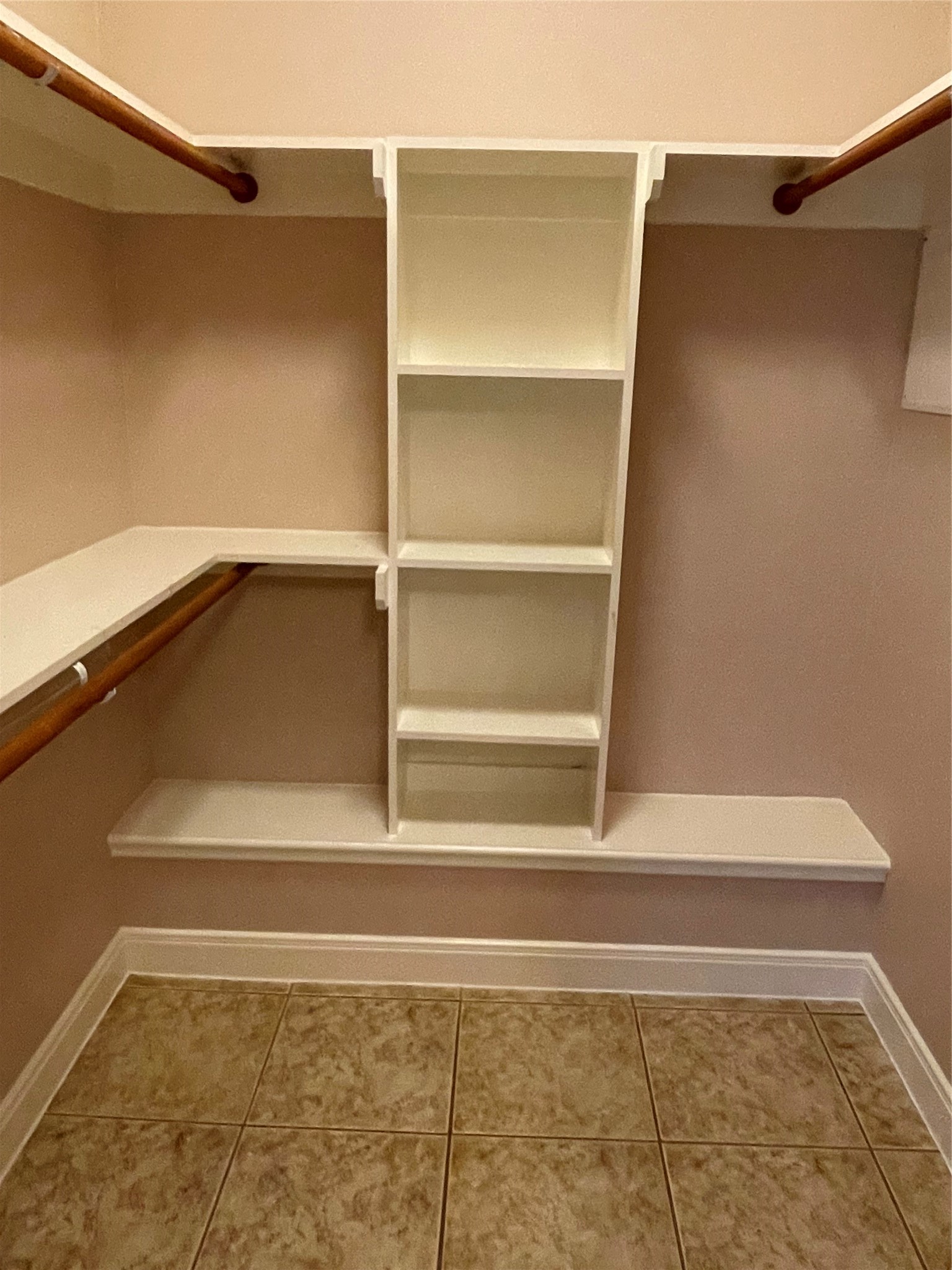 Unit B bedroom closet