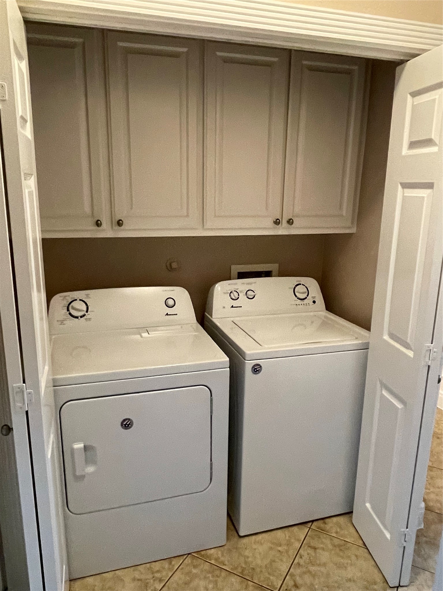 Unit B  private laundry area