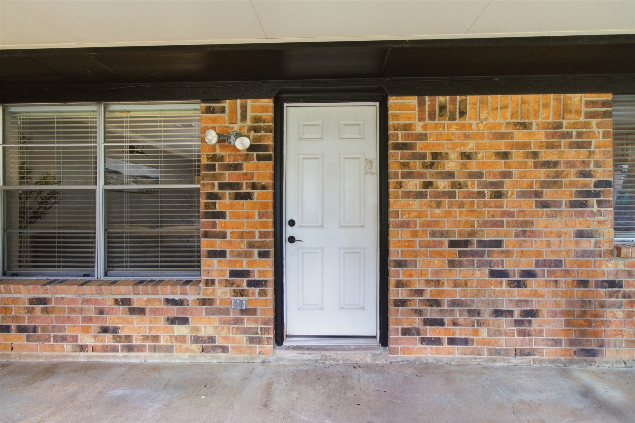 Screened in back patio