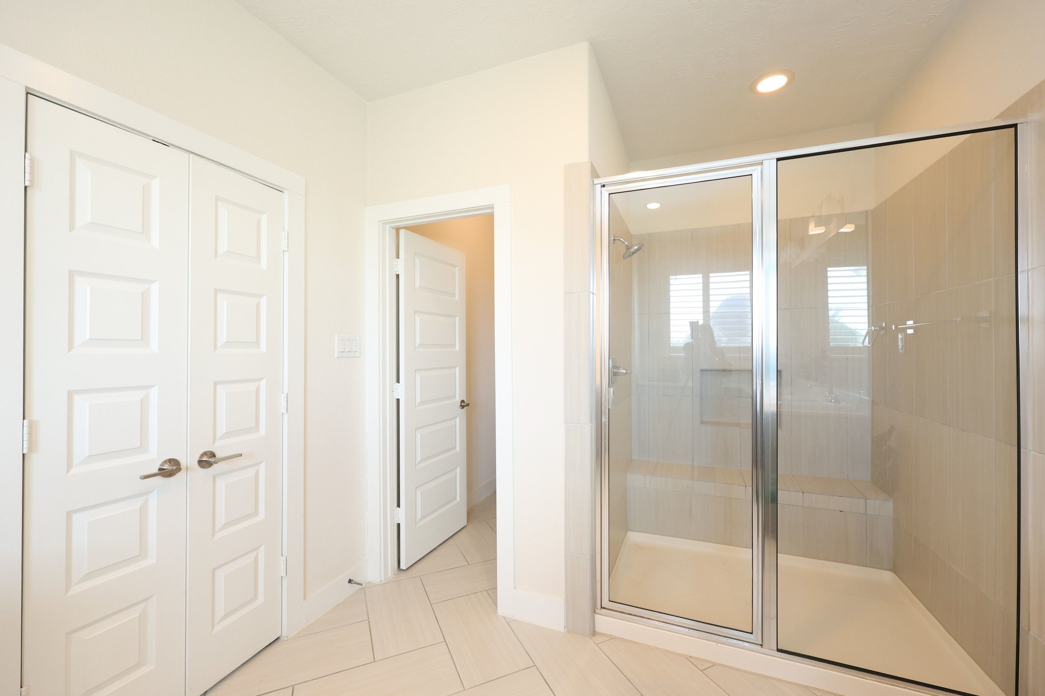 13211 Terania Cliff Trace, Houston, TX 77059