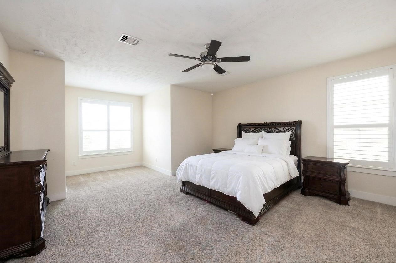 13211 Terania Cliff Trace, Houston, TX 77059