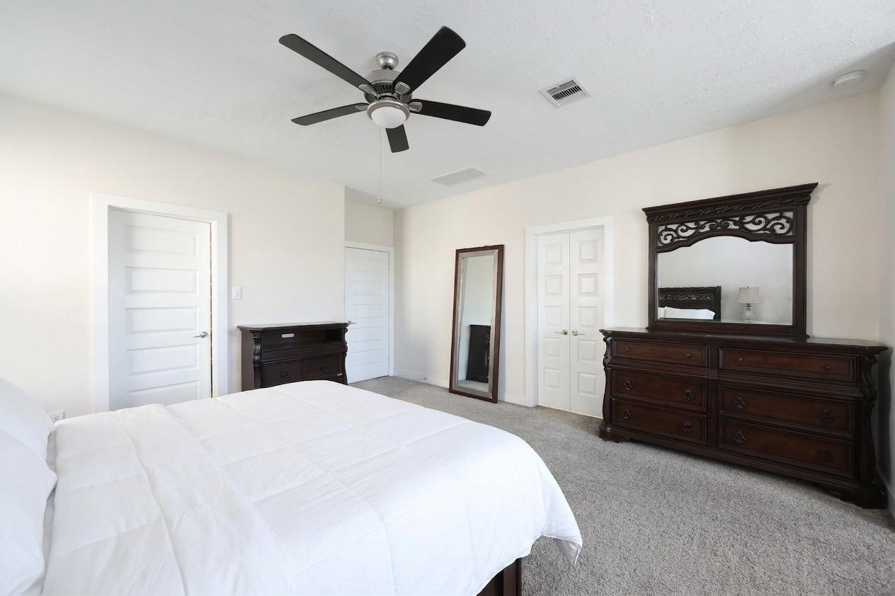 13211 Terania Cliff Trace, Houston, TX 77059