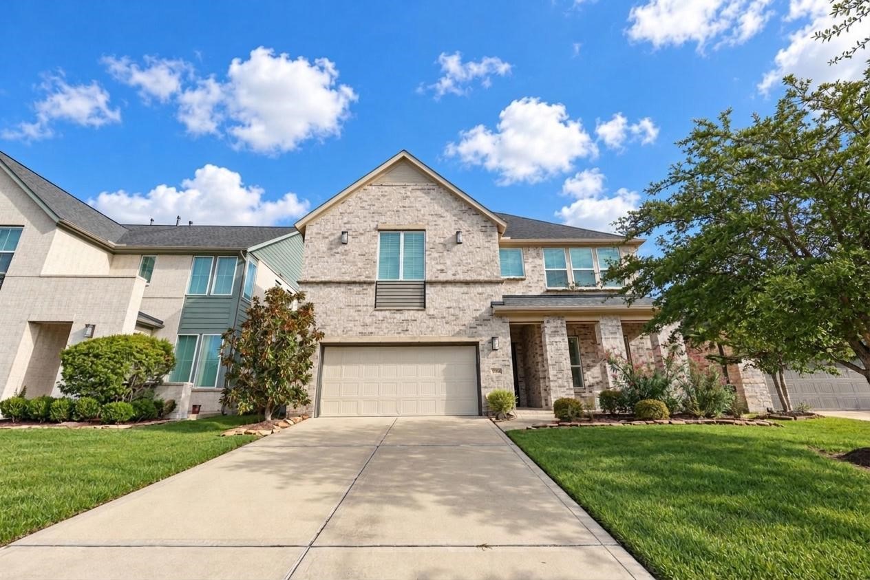 13211 Terania Cliff Trace, Houston, TX 77059