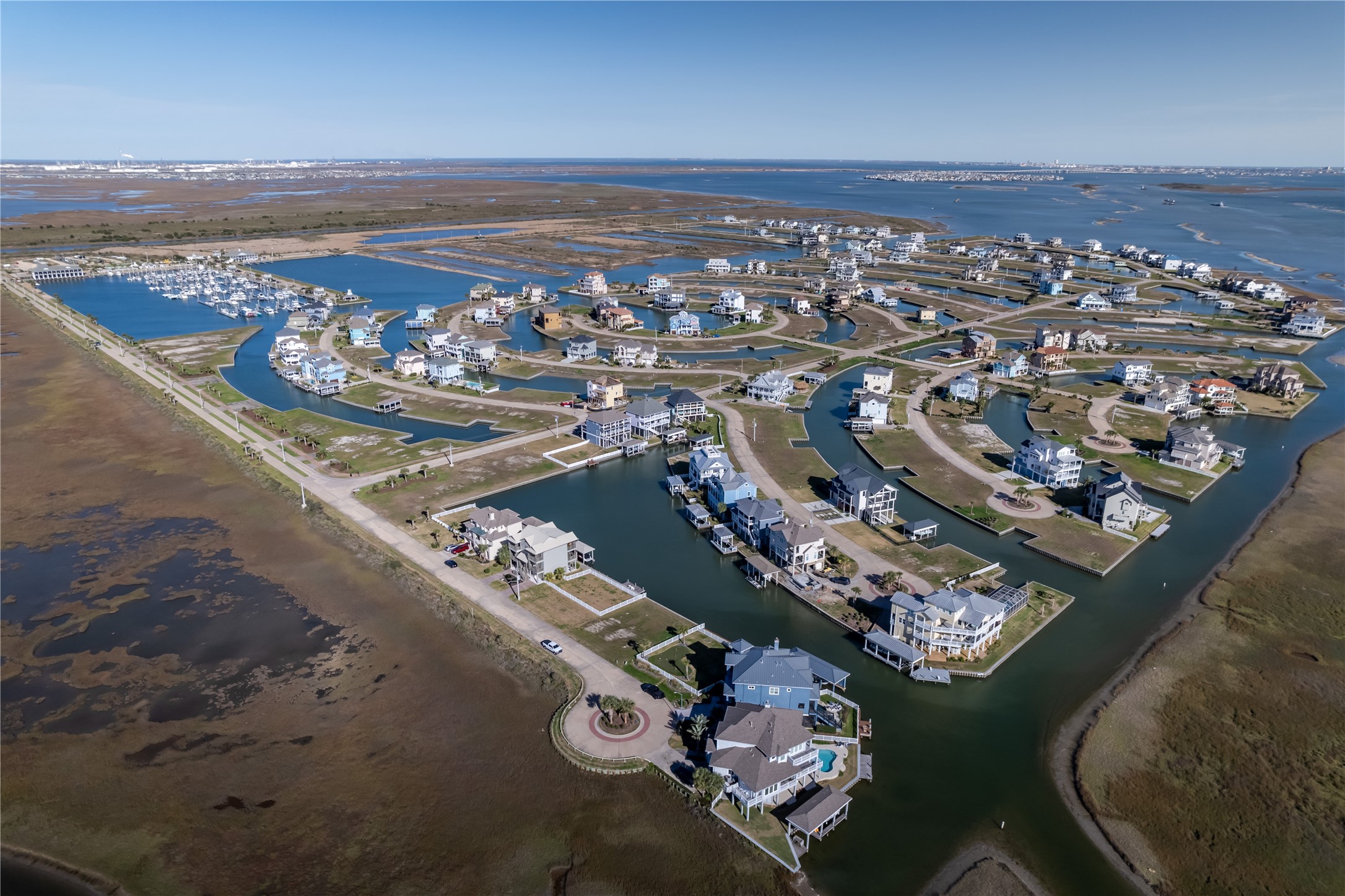 43 Shell Key, Hitchcock, TX 77563