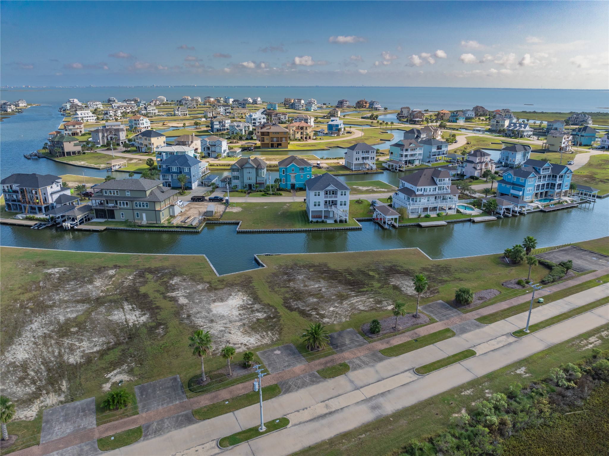 43 Shell Key, Hitchcock, TX 77563