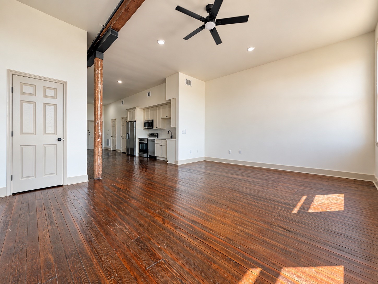 2221 Market St Street, #504, Galveston, TX 77550