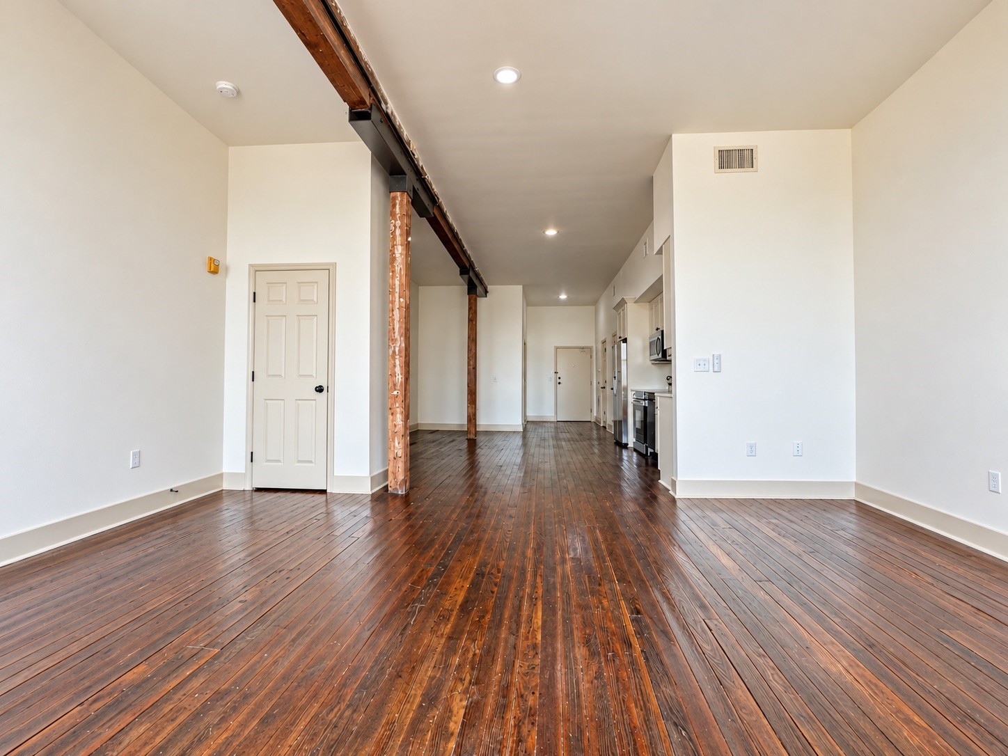 2221 Market St Street, #504, Galveston, TX 77550