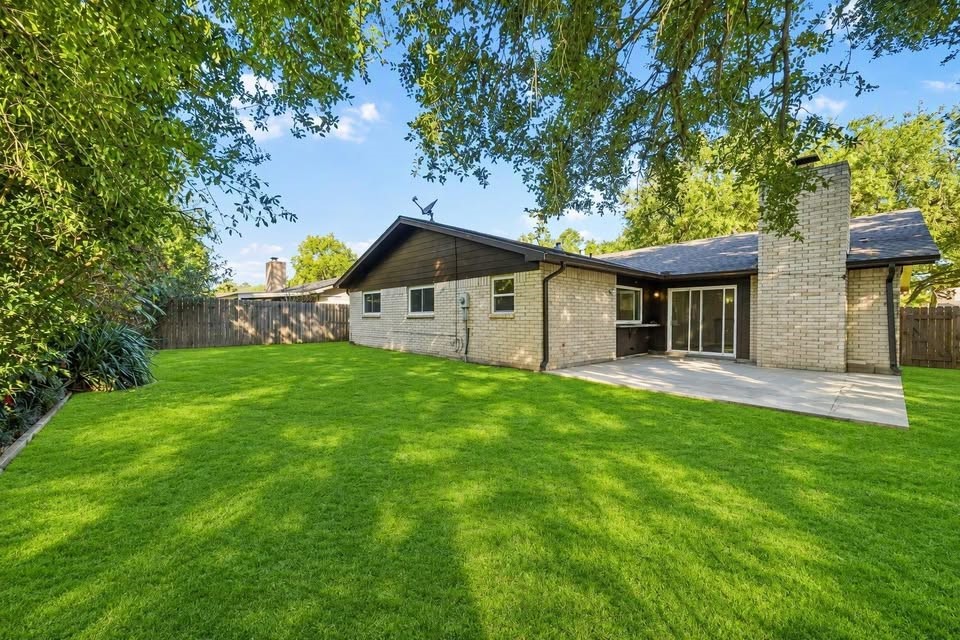 2103 Fall Meadow Drive, Missouri City, TX 77459
