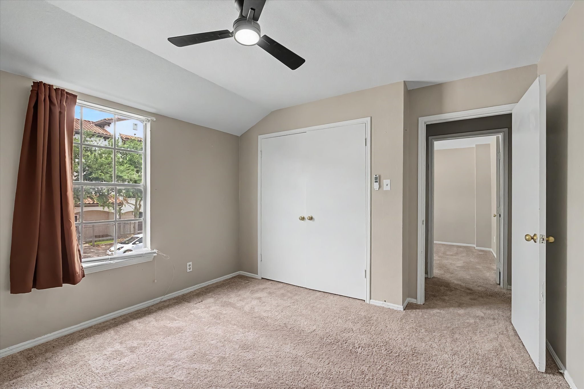 Another angle of the secondary bedroom.
