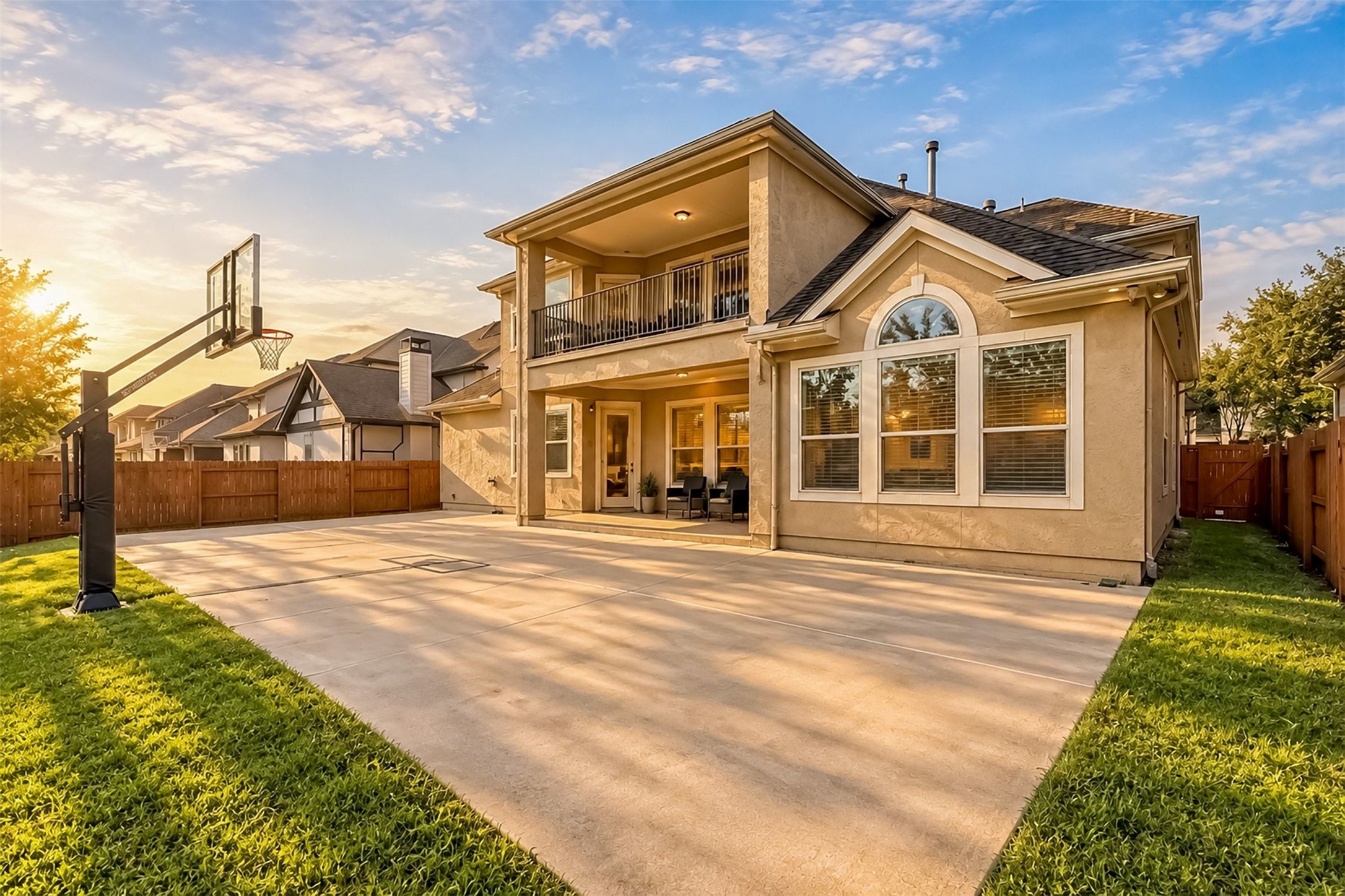 6315 Logan Creek Lane, Sugar Land, TX 77479