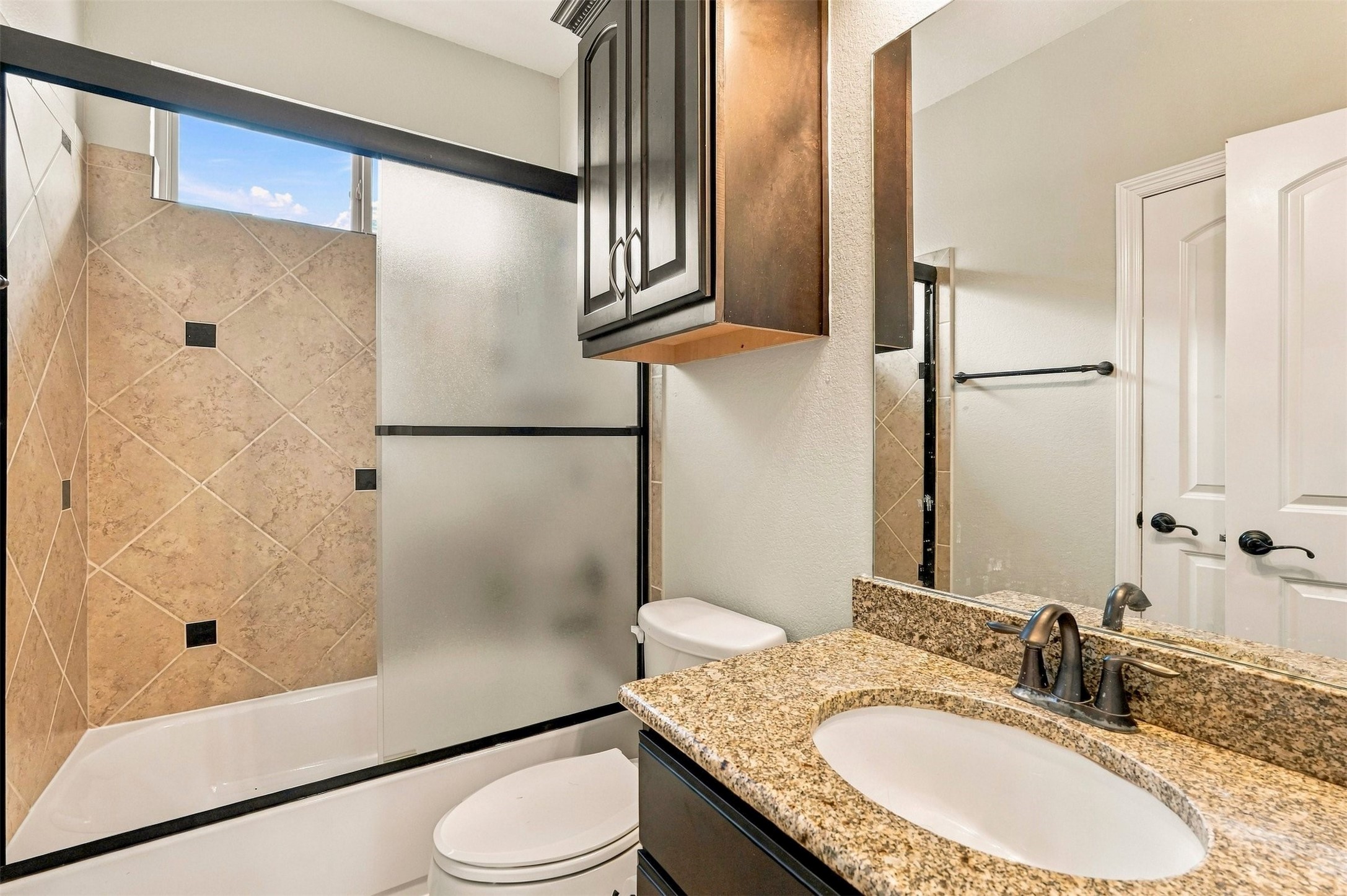 6315 Logan Creek Lane, Sugar Land, TX 77479
