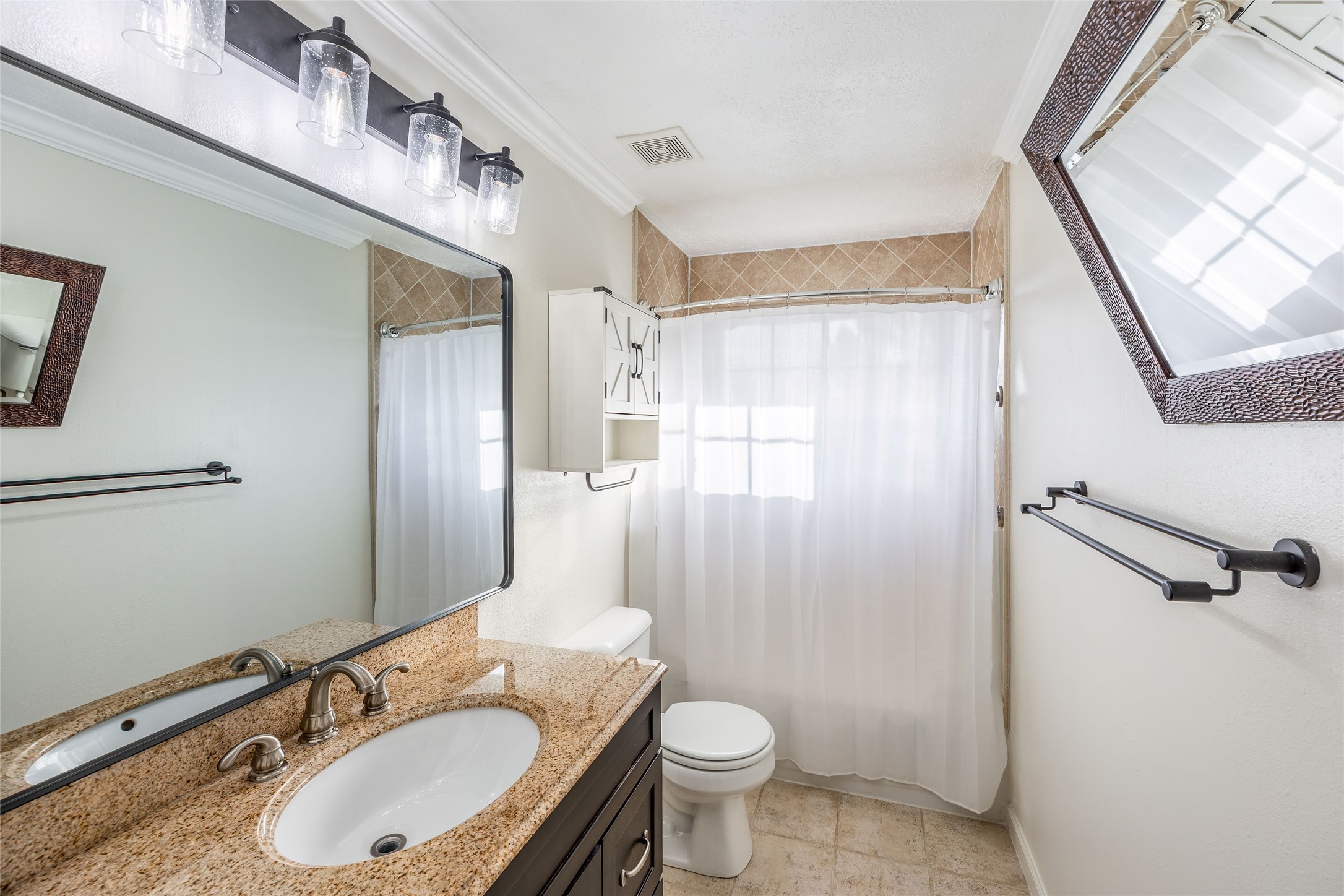 7222 Hazel Cove Drive, Houston, TX 77095