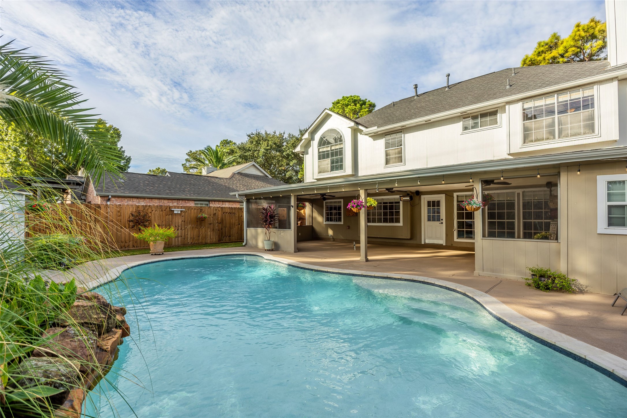 7222 Hazel Cove Drive, Houston, TX 77095
