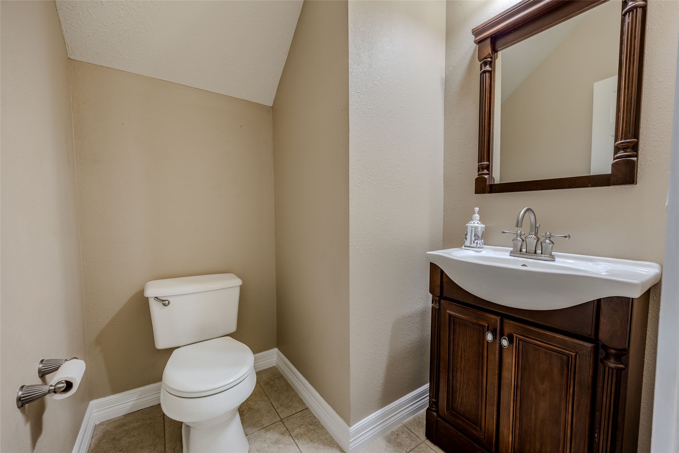 7222 Hazel Cove Drive, Houston, TX 77095
