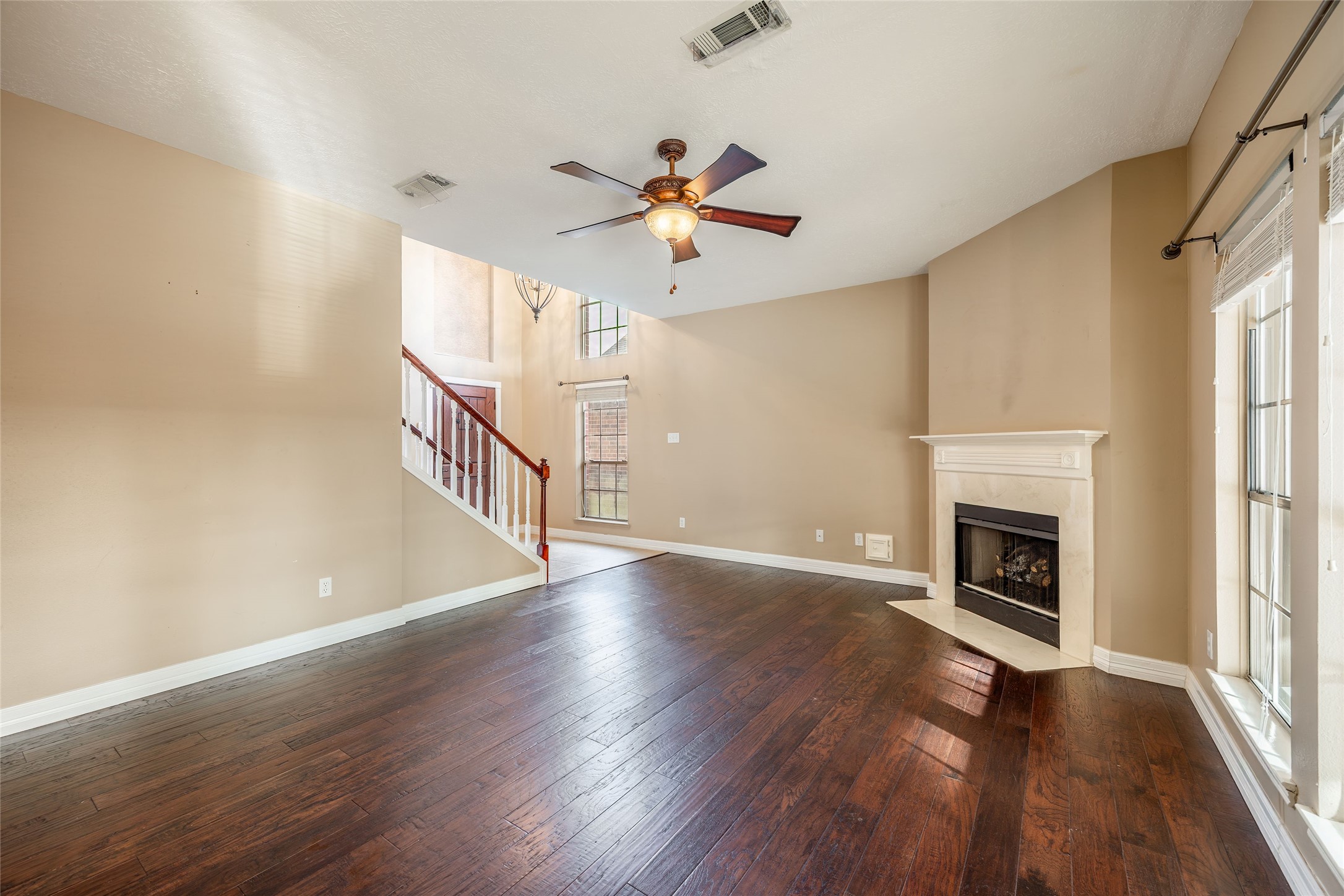 7222 Hazel Cove Drive, Houston, TX 77095