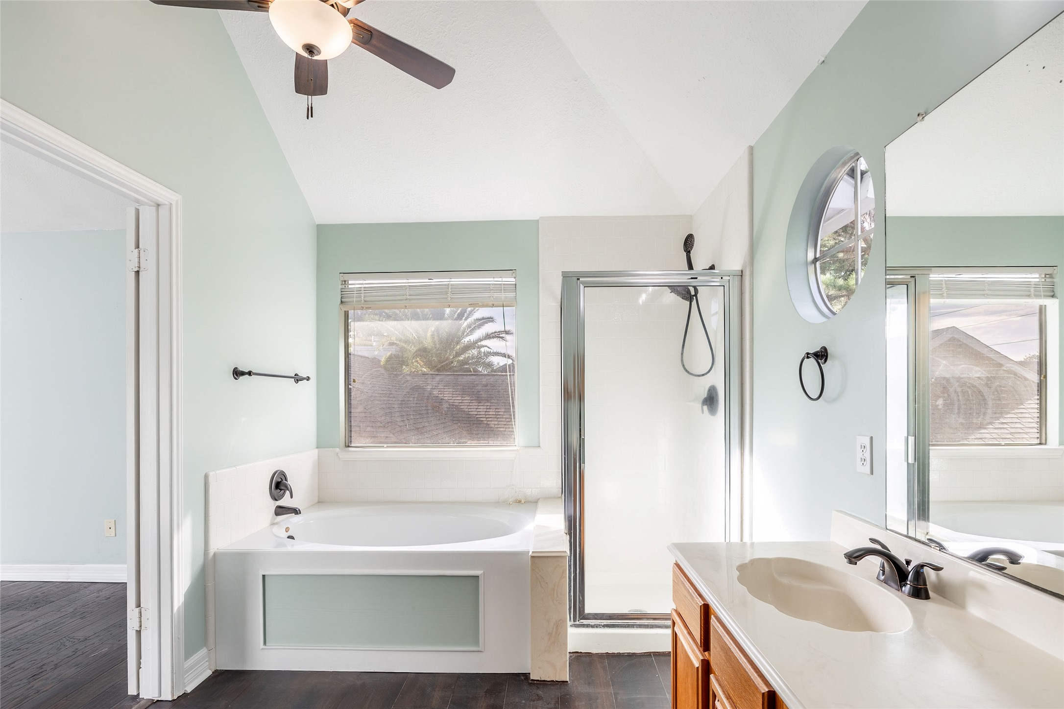 7222 Hazel Cove Drive, Houston, TX 77095