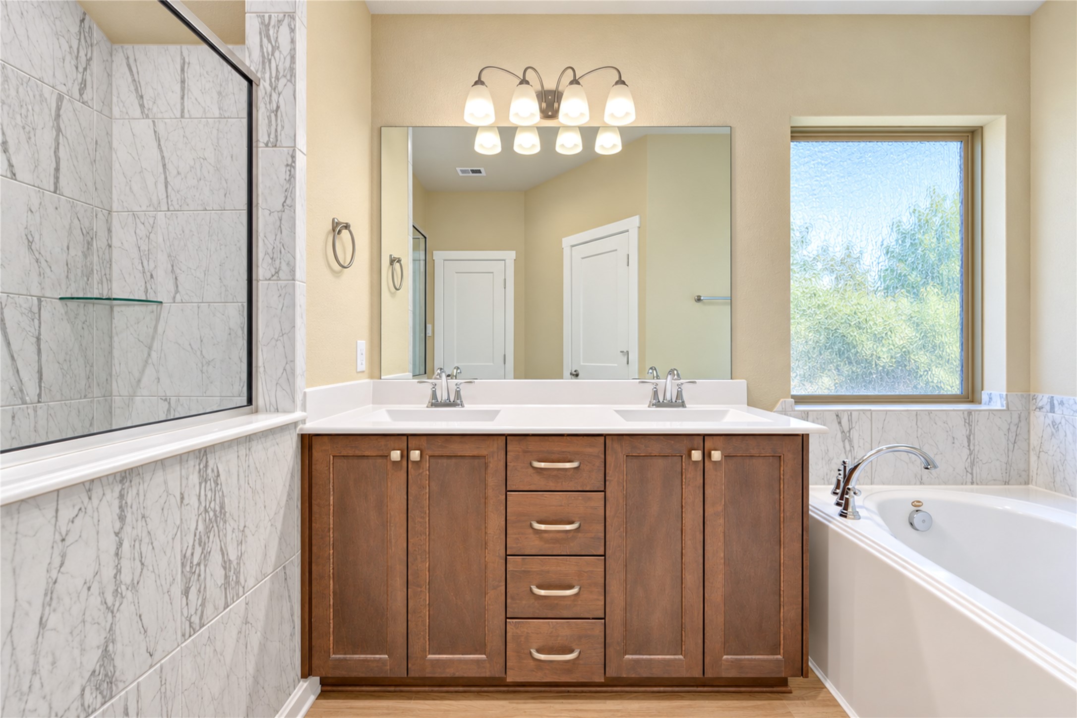 10147 Bayou Oaks Drive, Conroe, TX 77385