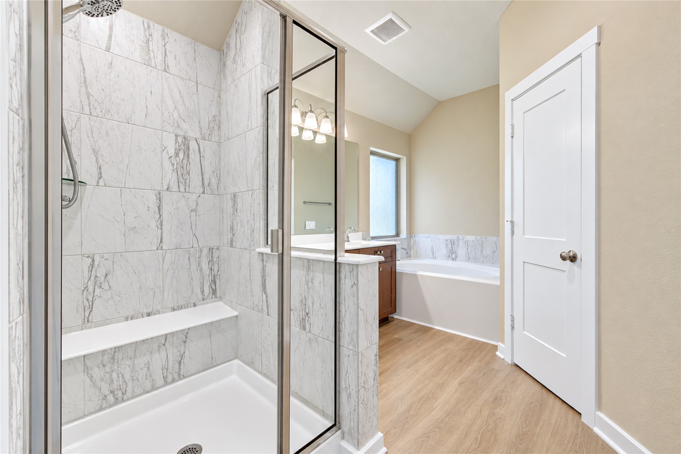 10147 Bayou Oaks Drive, Conroe, TX 77385