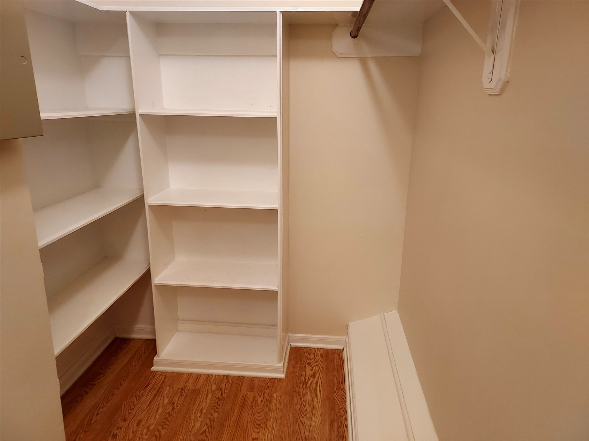 10611 Vandercroft Court, Houston, TX 77070