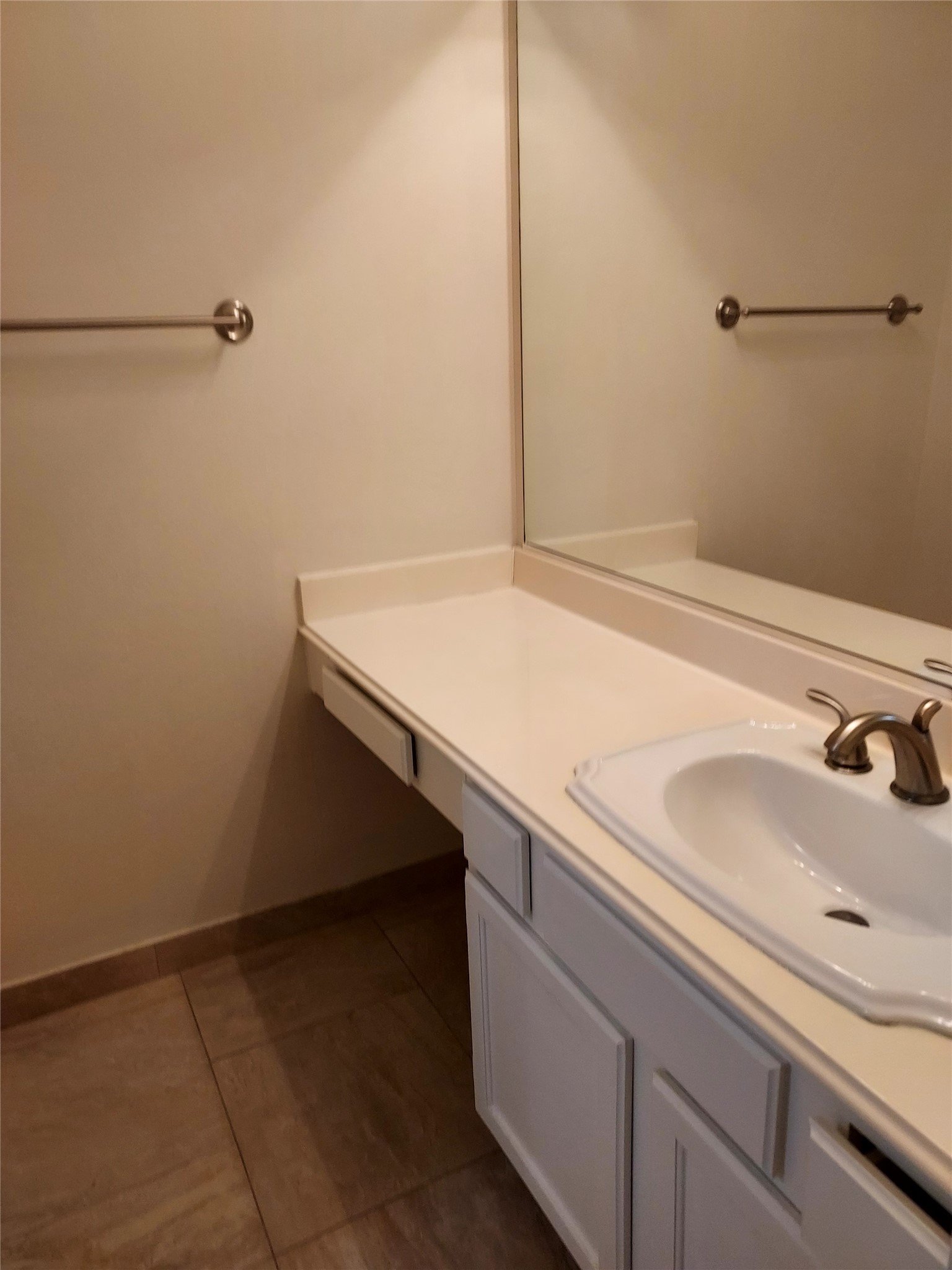 10611 Vandercroft Court, Houston, TX 77070