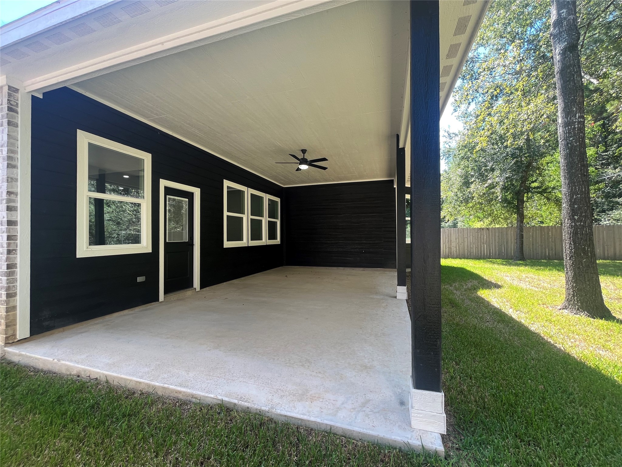 Welcome to 28807 Champion Oak