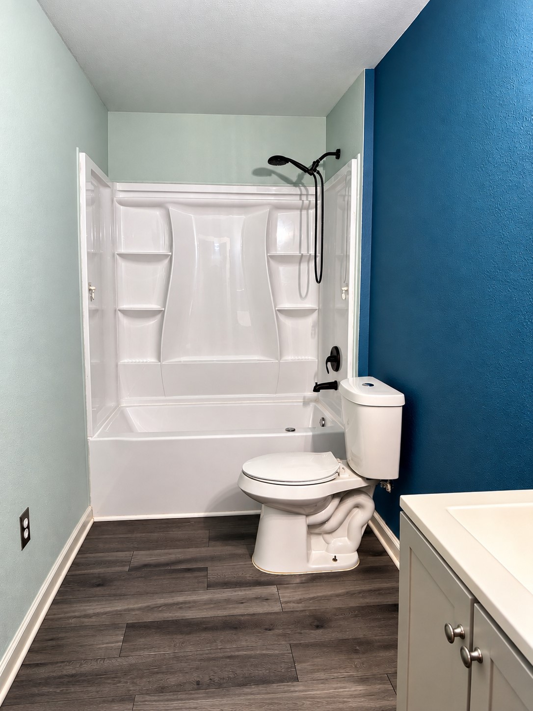 Secondary full bath Secondary full bath