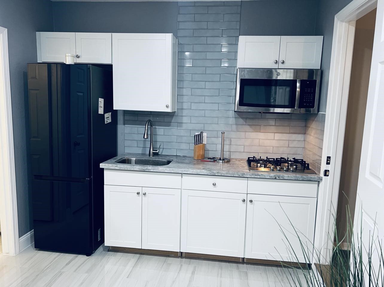 Garage Apartment Kitchen