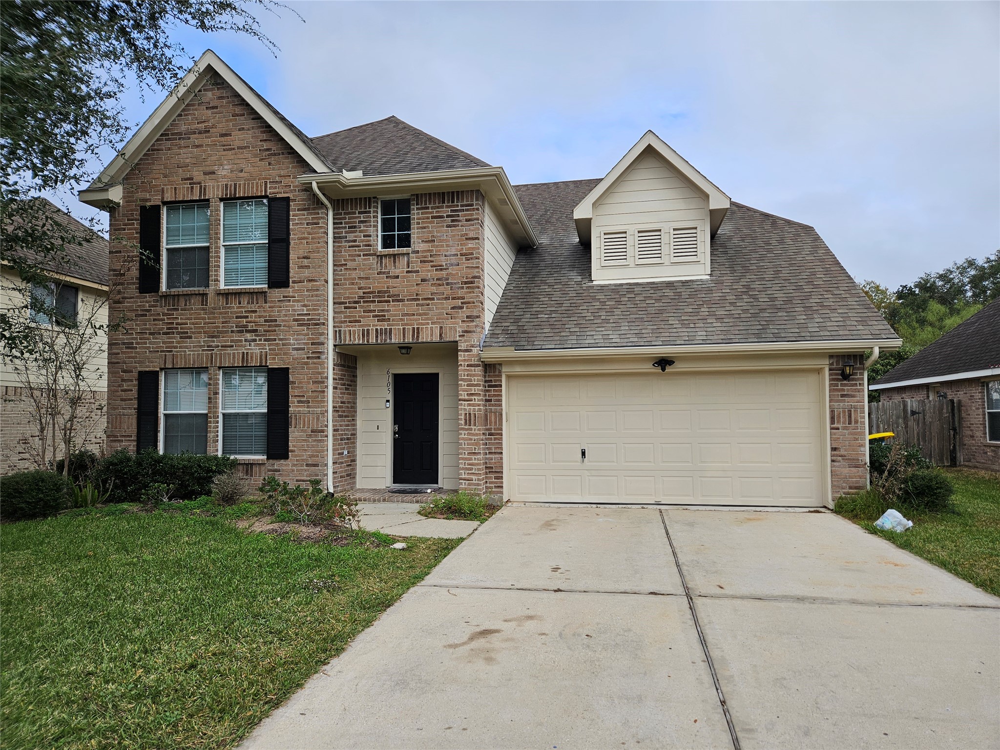 6105 Larrycrest Drive, Pearland, TX 77584