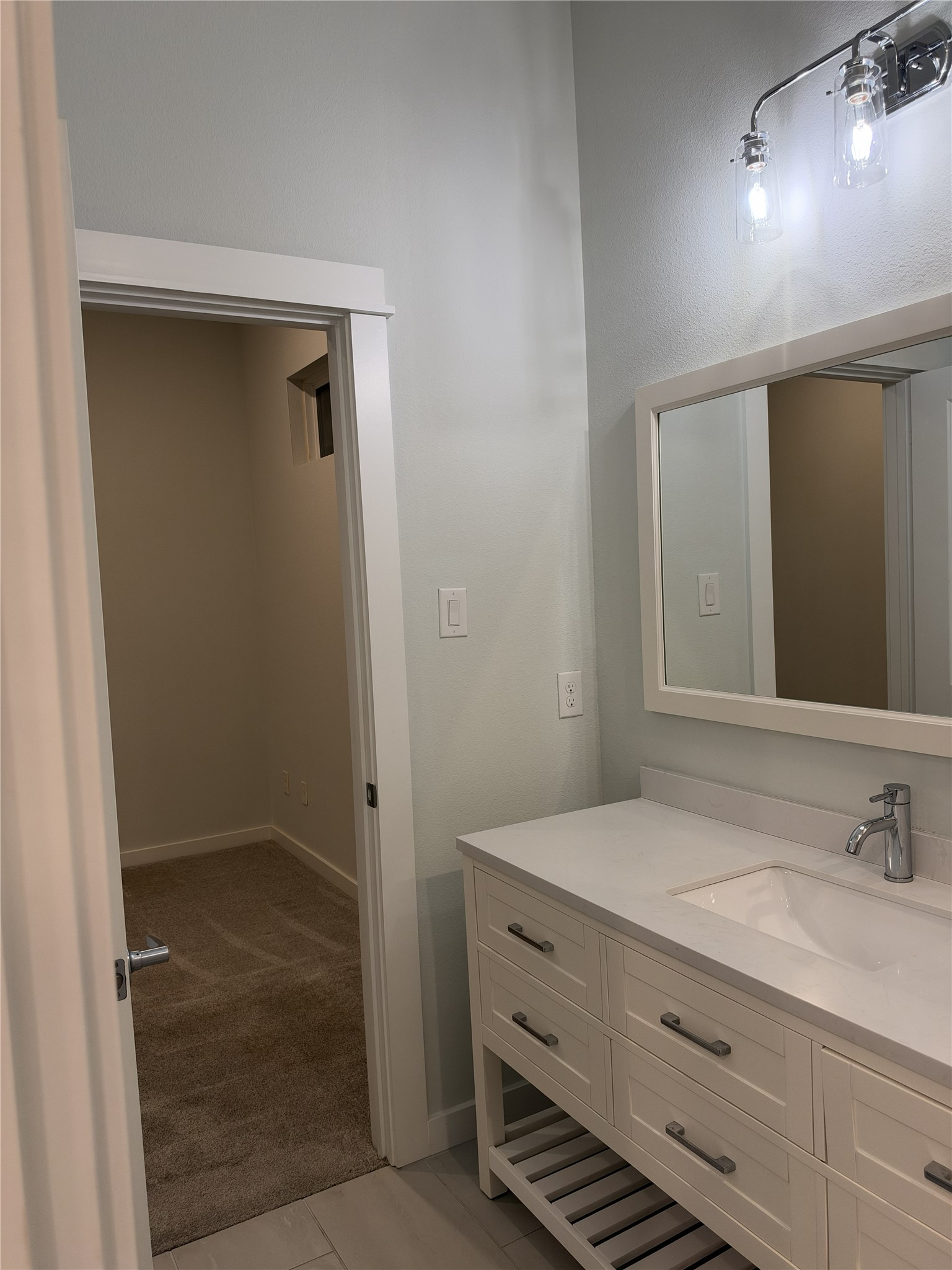 6703 Parker Grove Lane, Houston, TX 77076