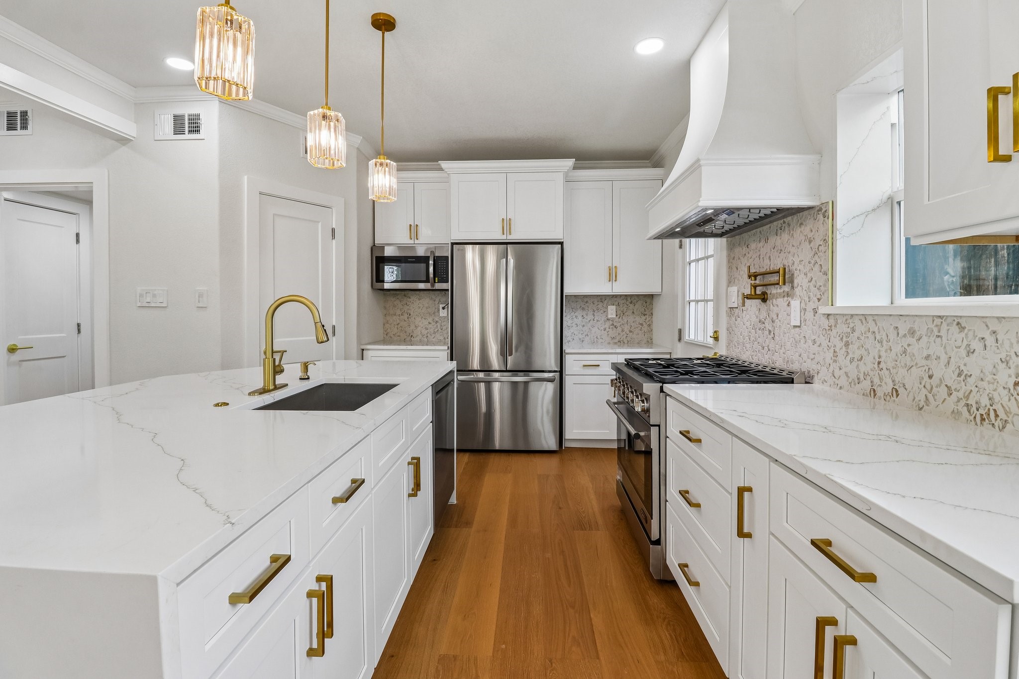 1937 Lexington Street, Houston, TX 77098 1937 Lexington Street, Houston, TX 77098