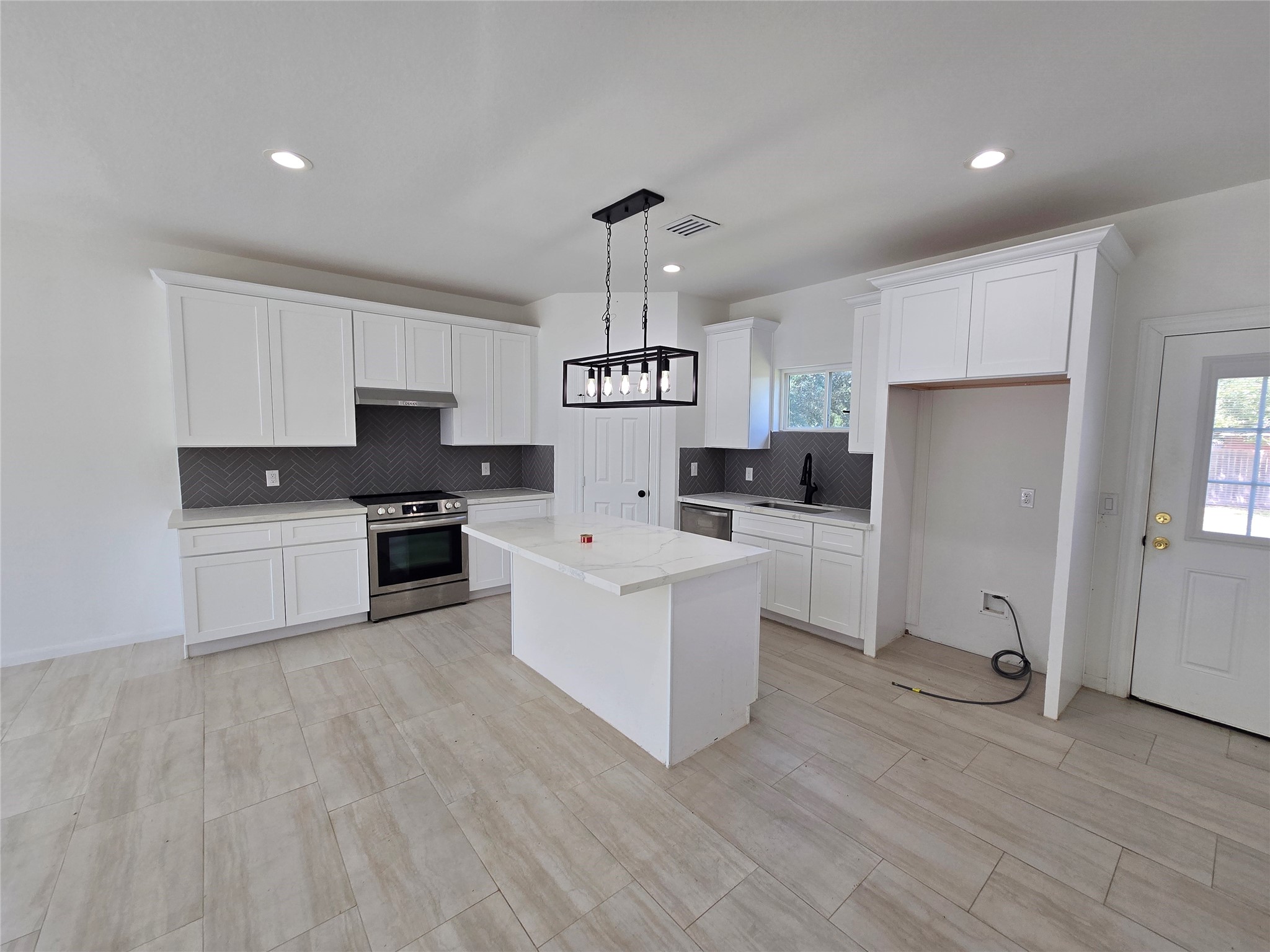 14015 Raska Street, Needville, TX 77461