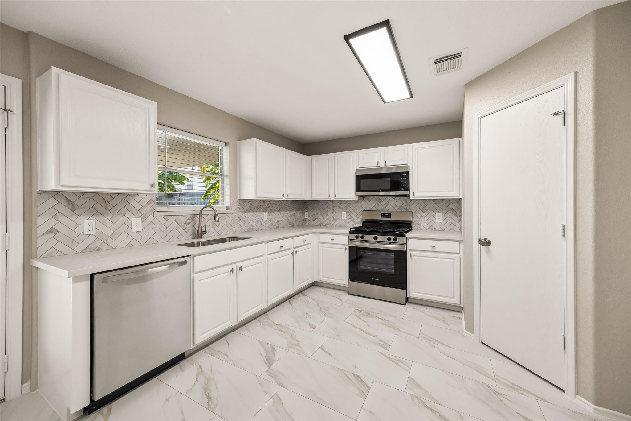 3630 Rowlock Vine Drive, Houston, TX 77084