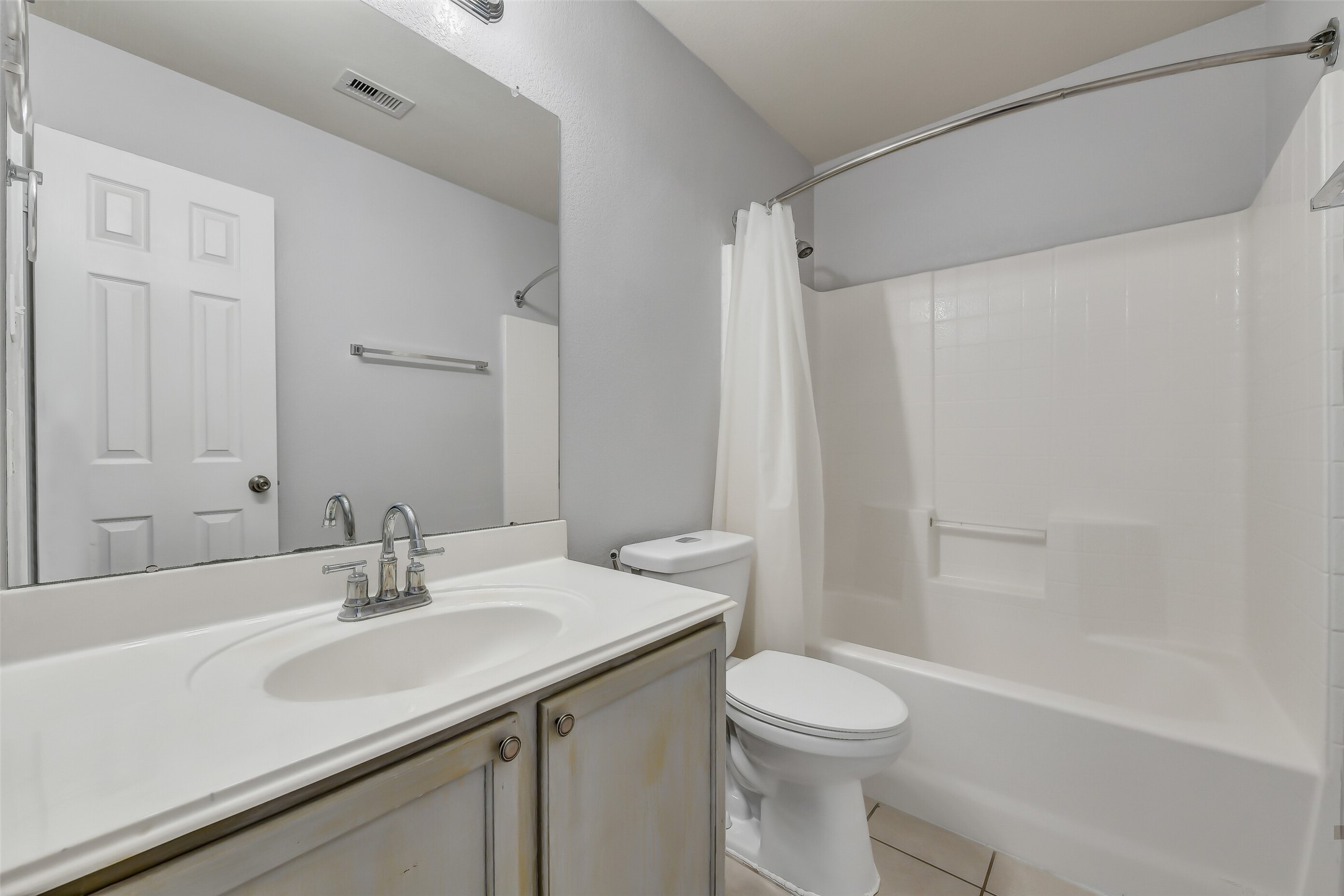 706 St Croix Street, Alvin, TX 77511