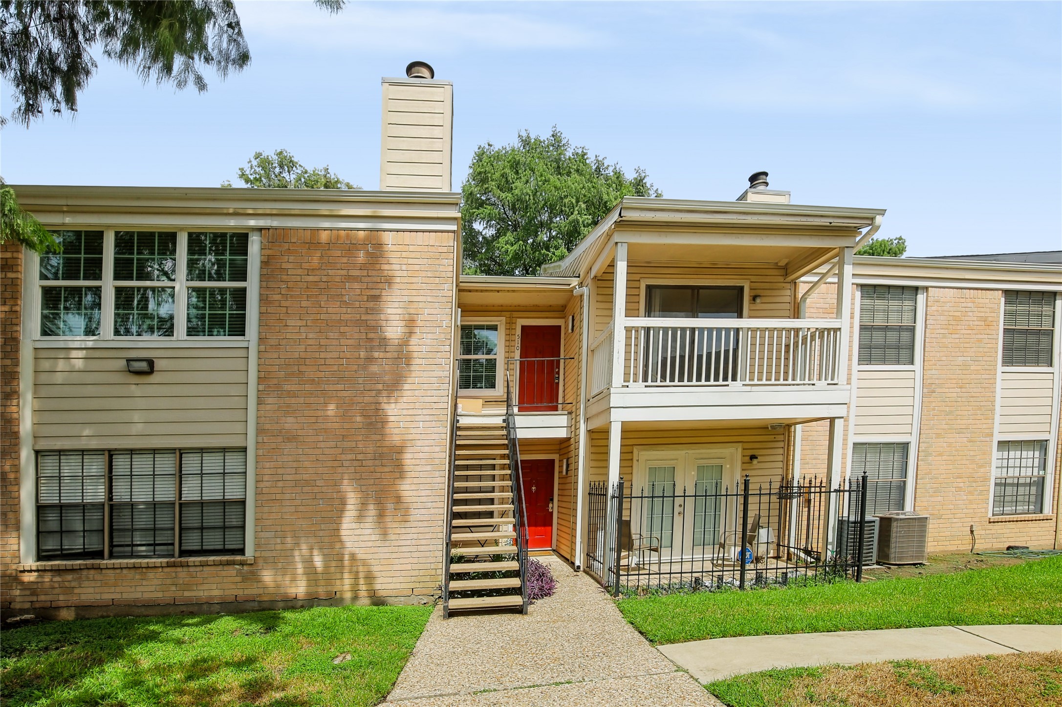 2750 Holly Hall Street, #510, Houston, TX 77054