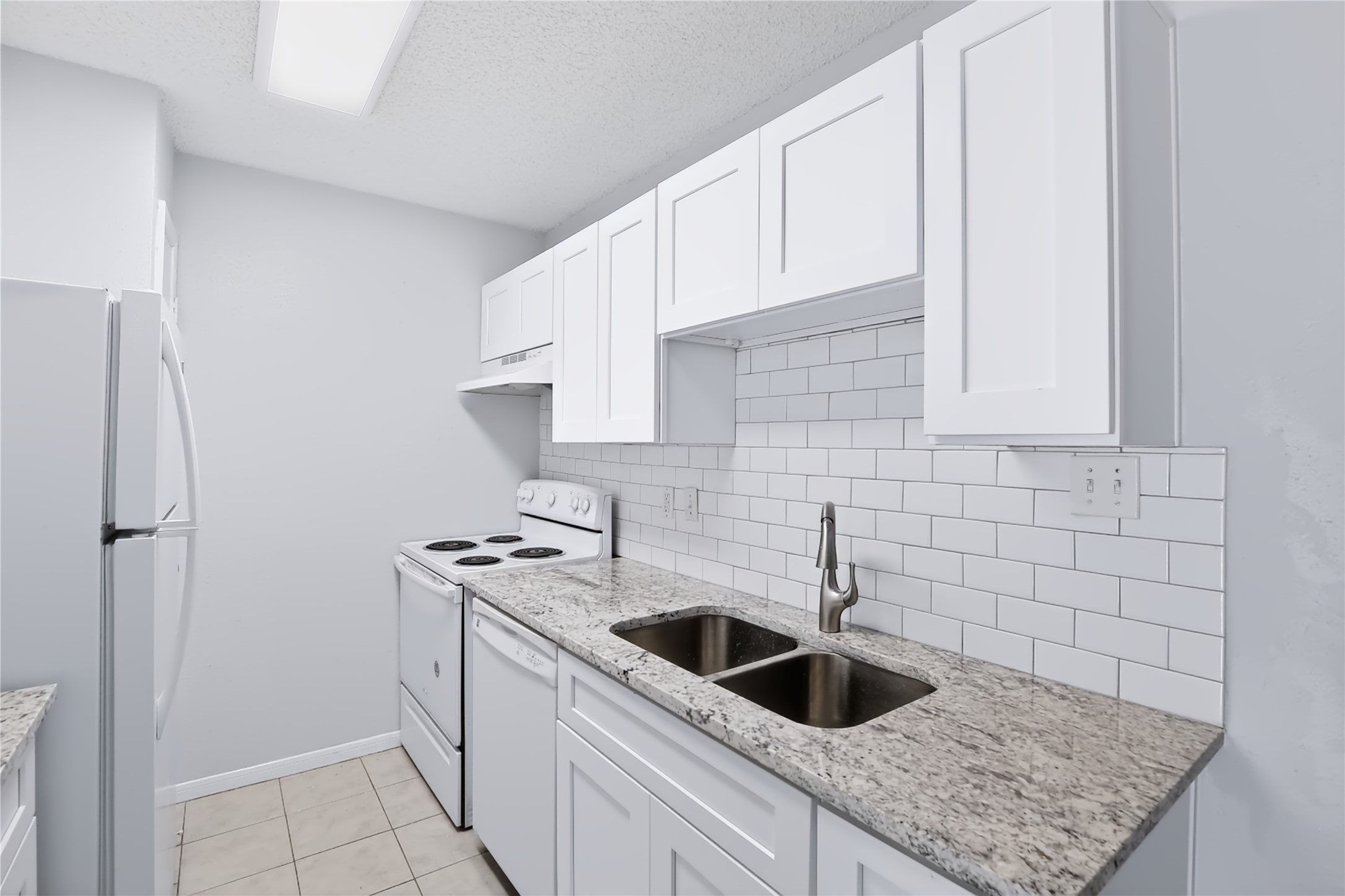 2750 Holly Hall Street, #510, Houston, TX 77054