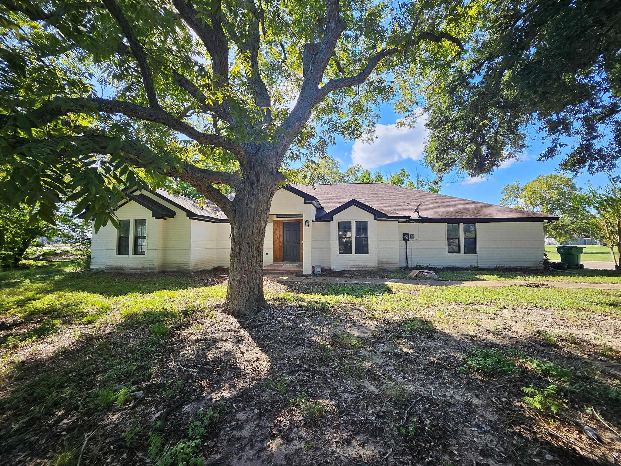 5118 Davis Road, Rosharon, TX 77583 5118 Davis Road, Rosharon, TX 77583