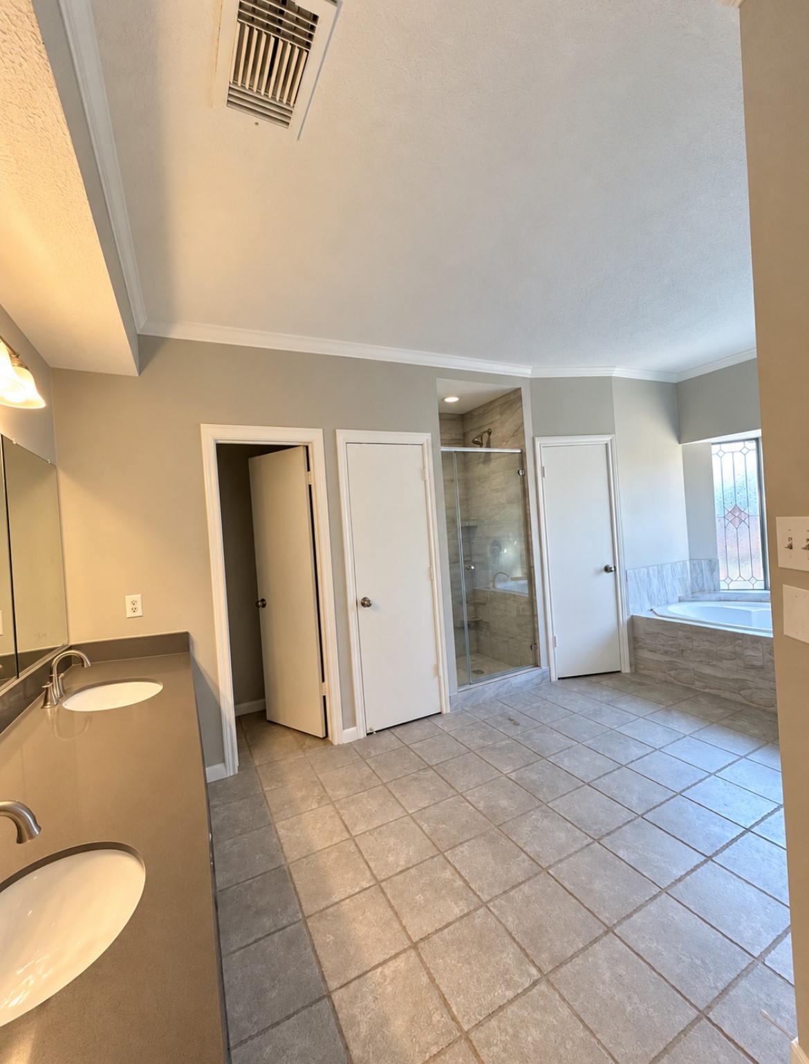 19122 Putting Green Drive, Humble, TX 77346