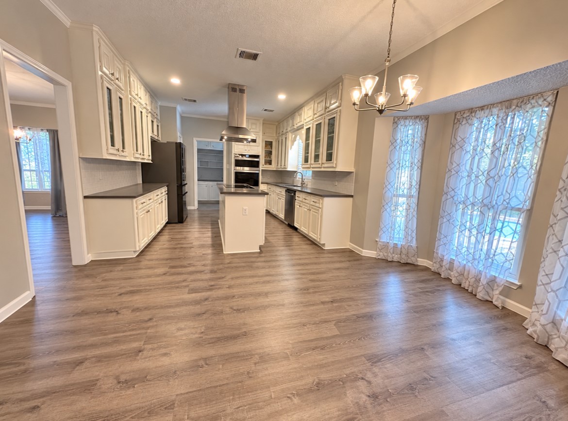 19122 Putting Green Drive, Humble, TX 77346