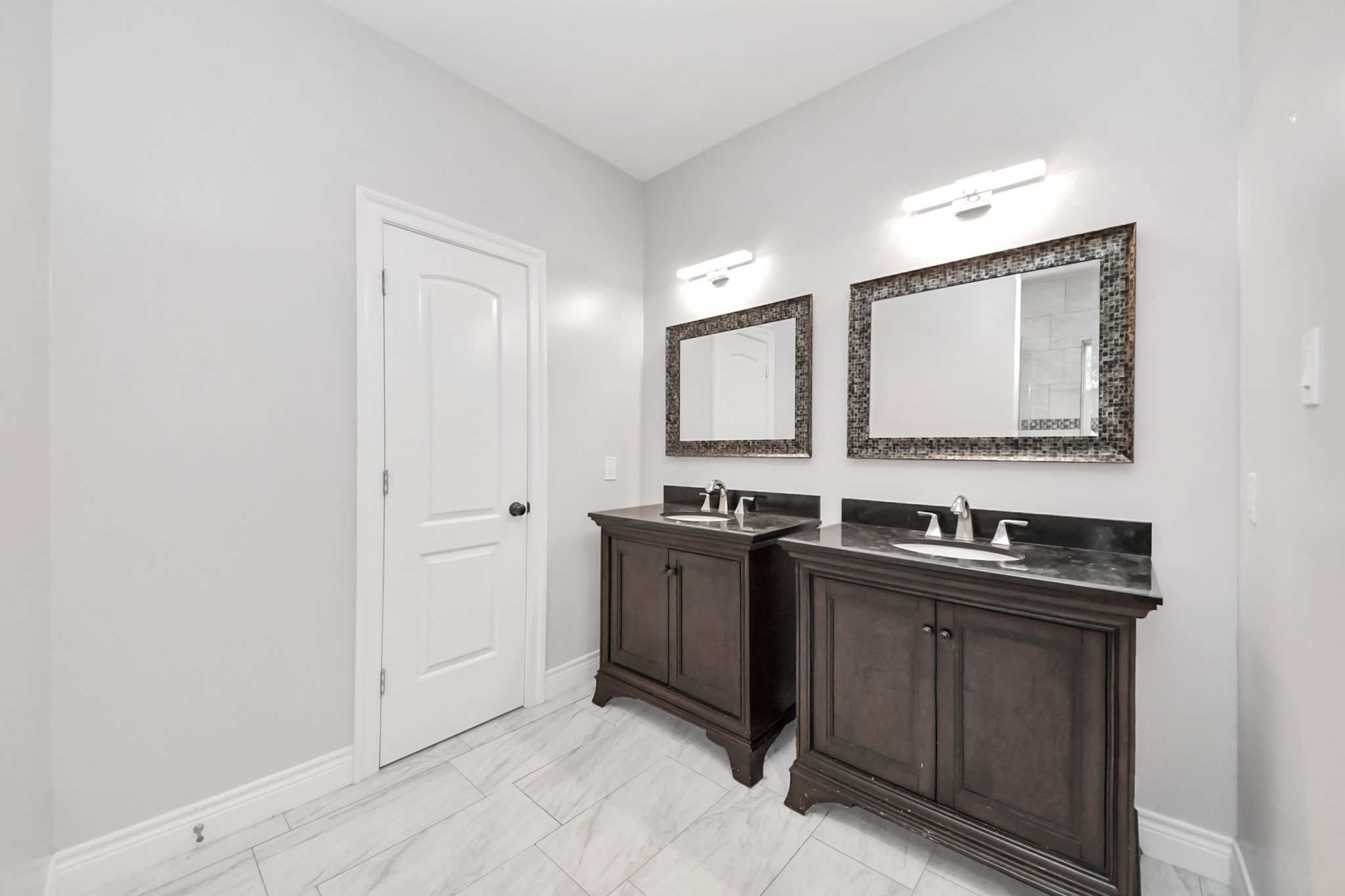 1202 Niagara Street, Houston, TX 77051