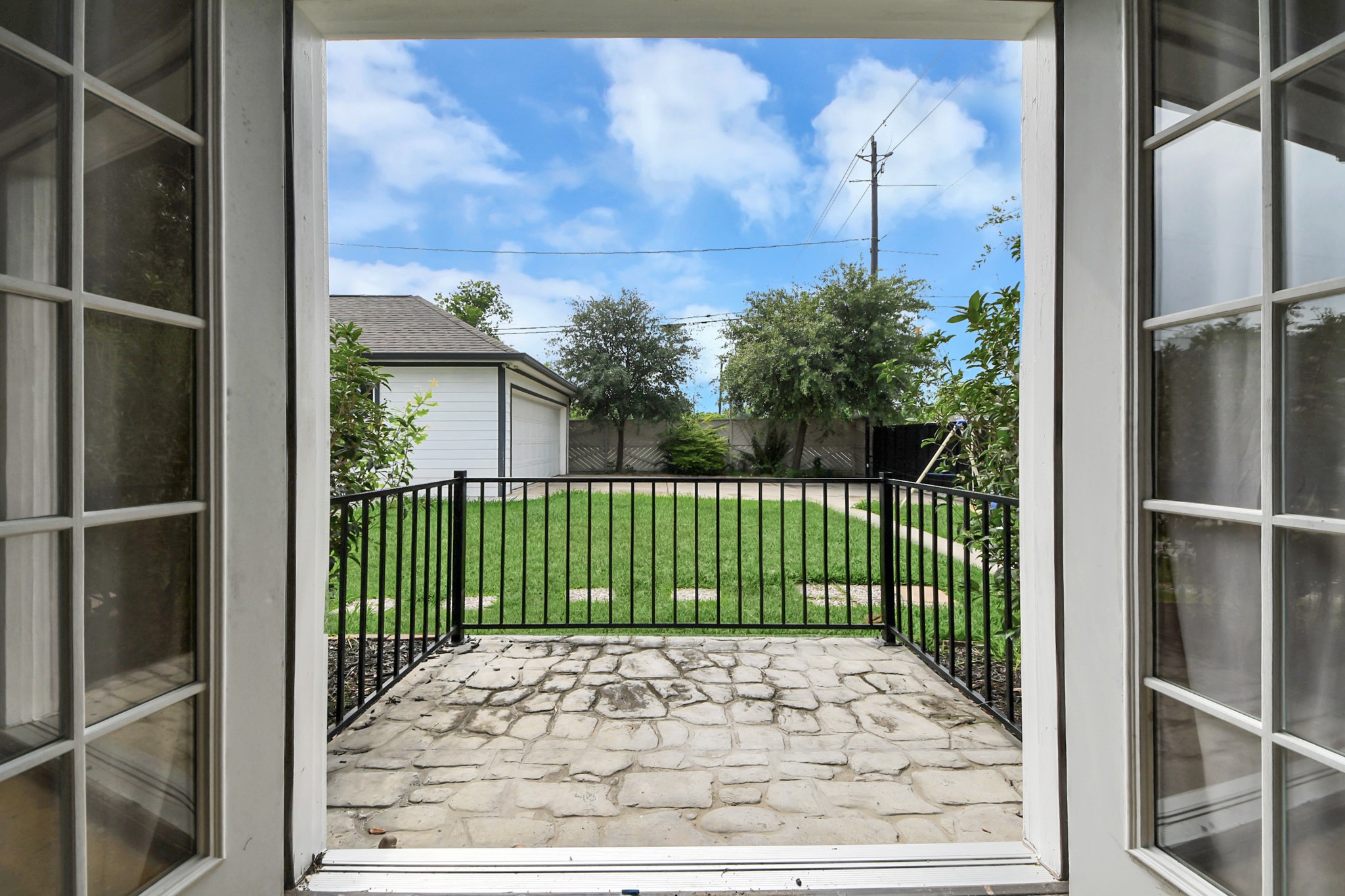 1202 Niagara Street, Houston, TX 77051