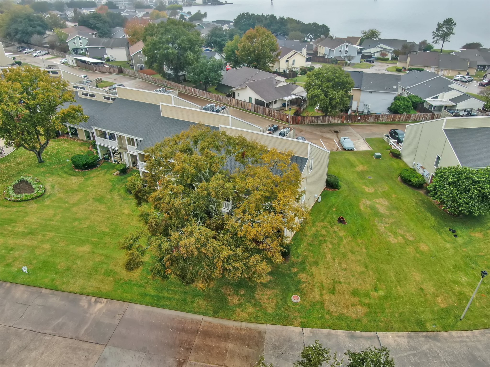 132 April Point Drive S, Conroe, TX 77356