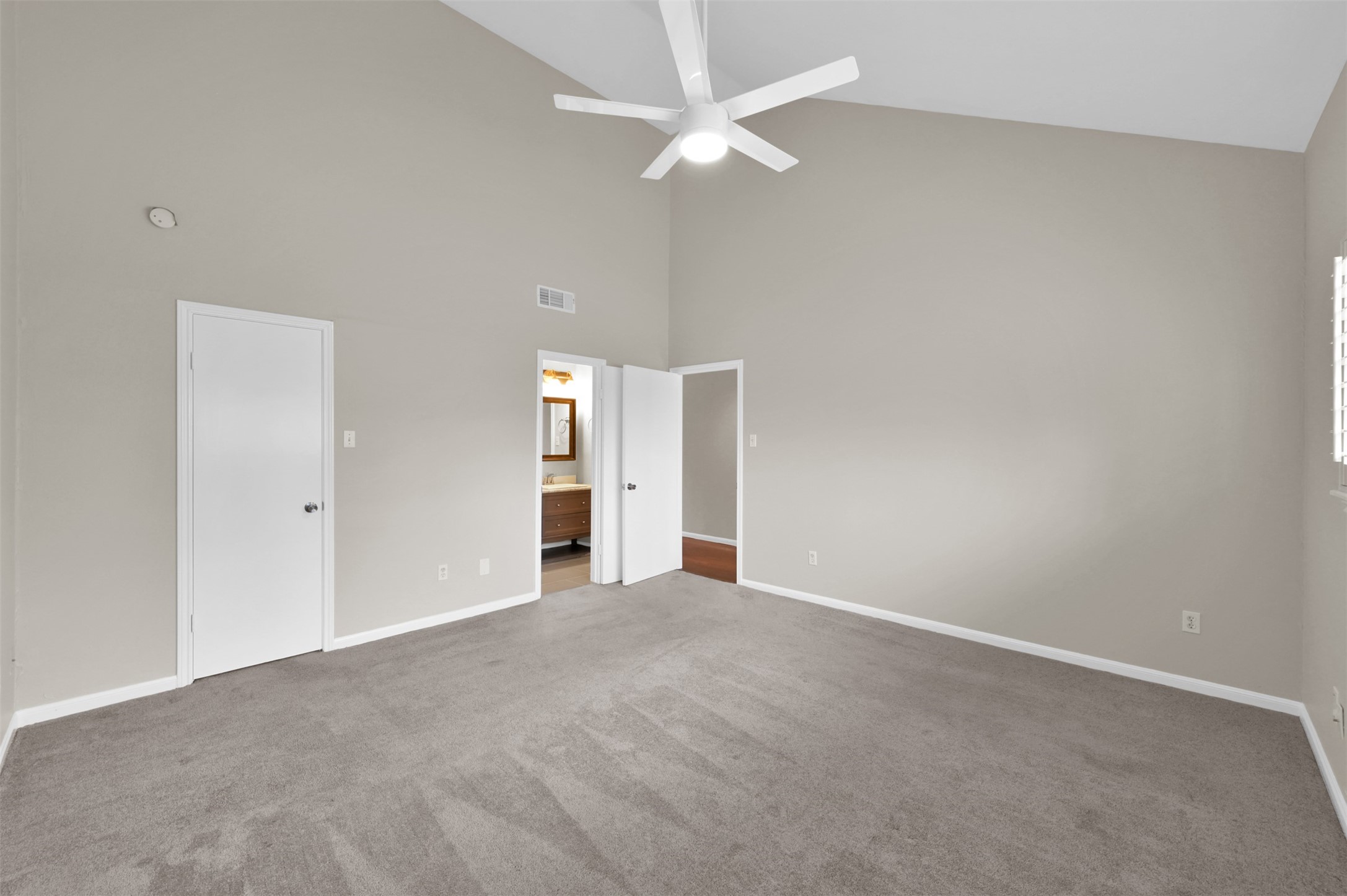 132 April Point Drive S, Conroe, TX 77356