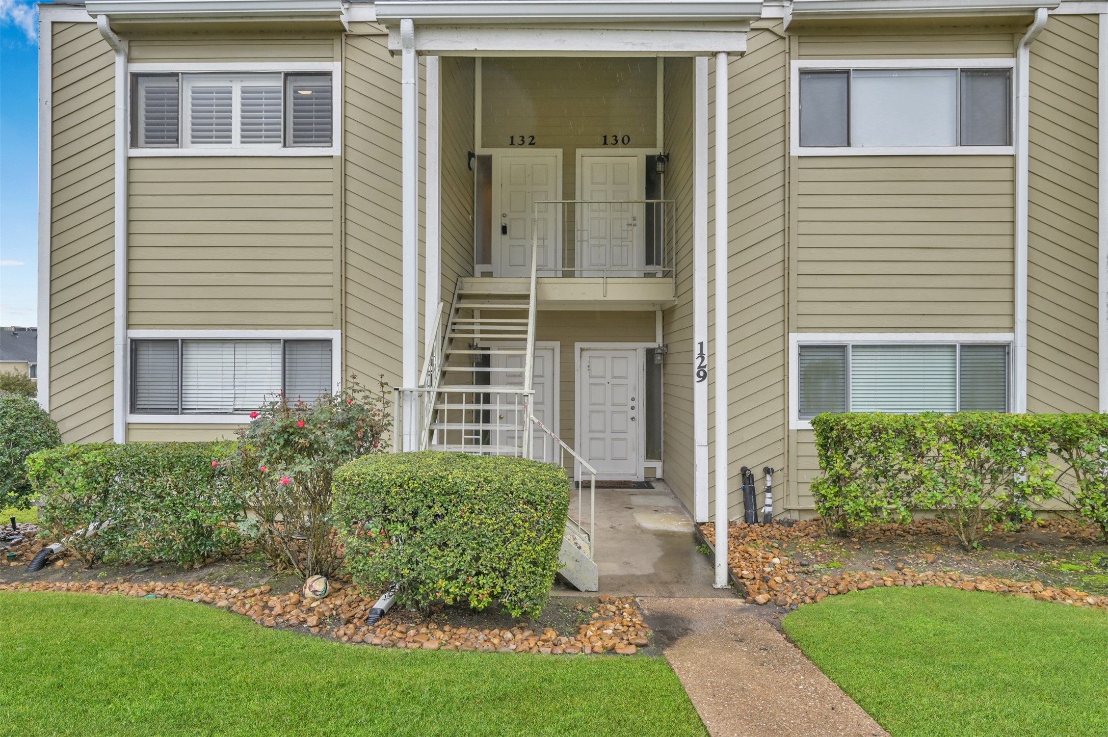 132 April Point Drive S, Conroe, TX 77356