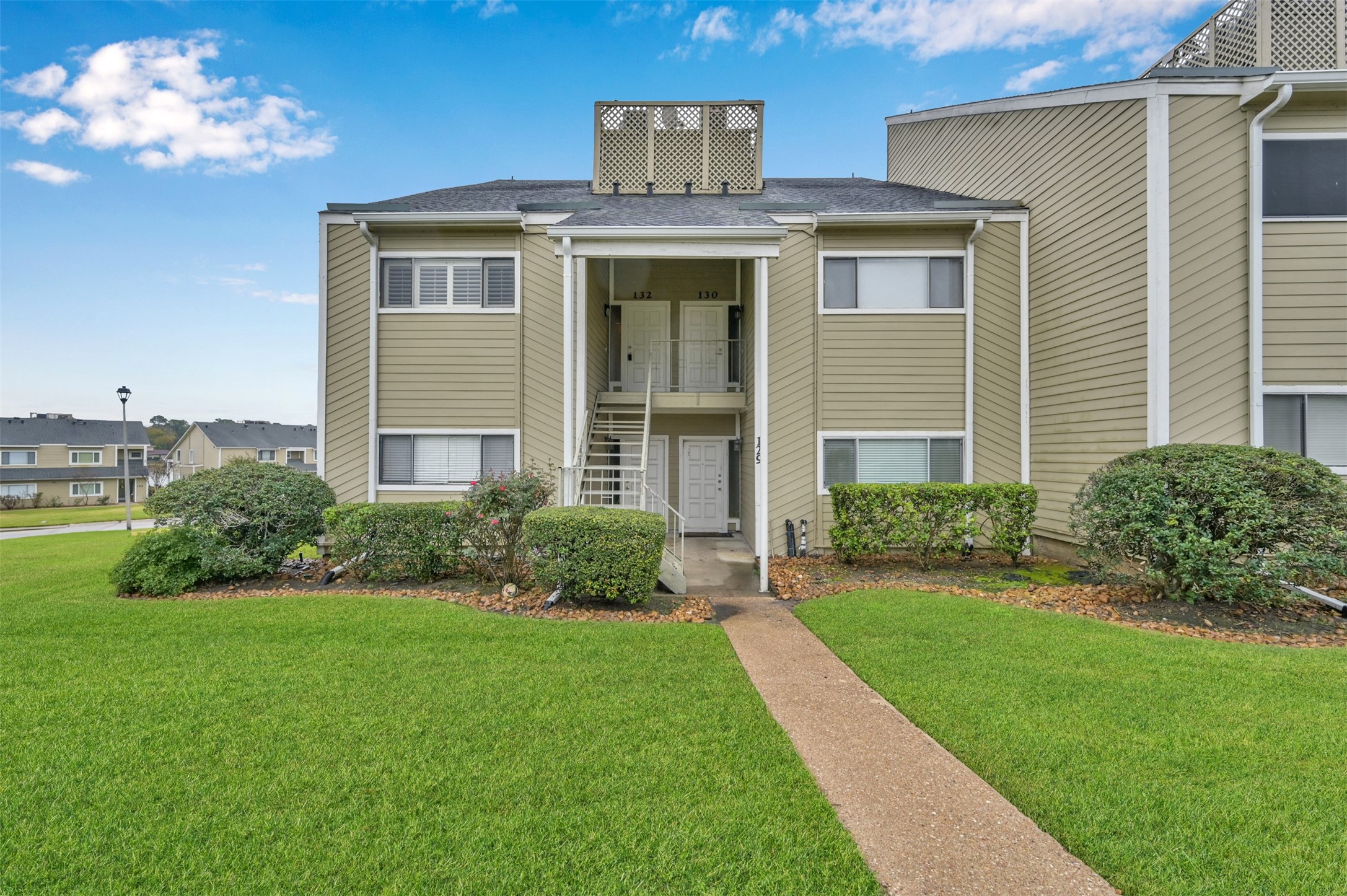 132 April Point Drive S, Conroe, TX 77356
