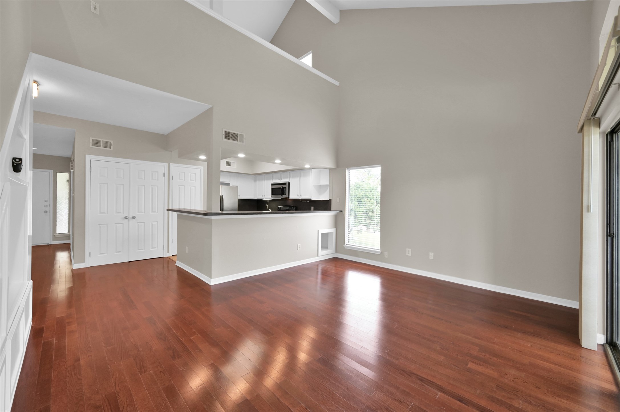 132 April Point Drive S, Conroe, TX 77356