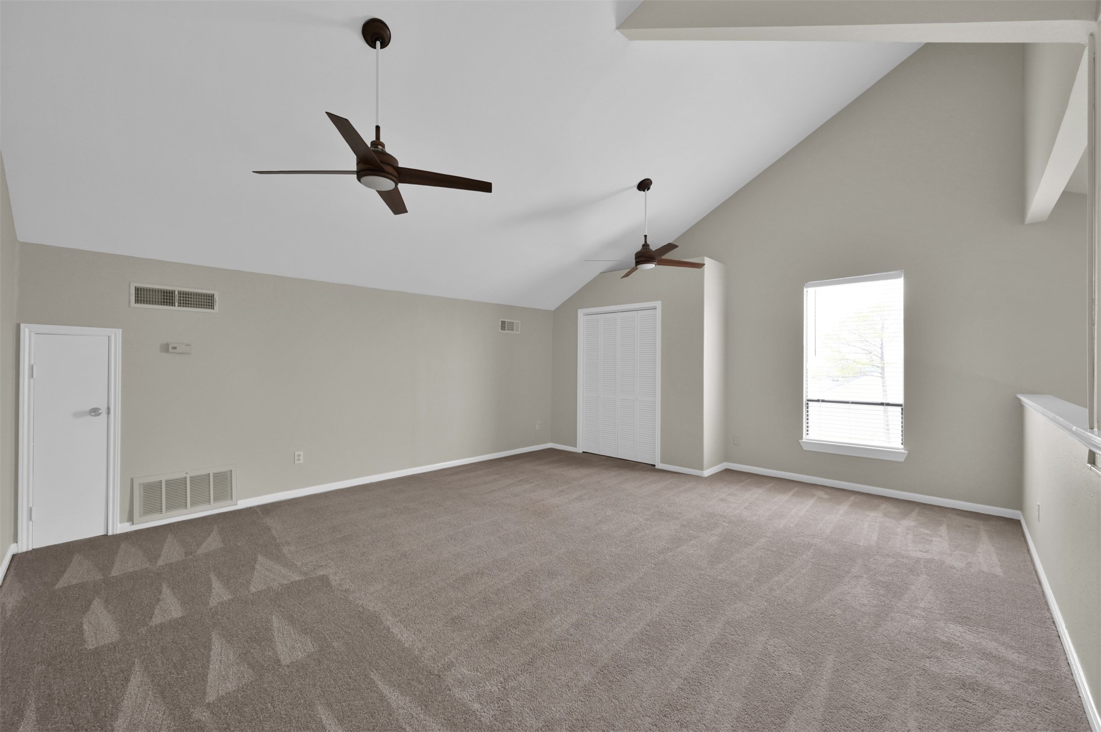 132 April Point Drive S, Conroe, TX 77356